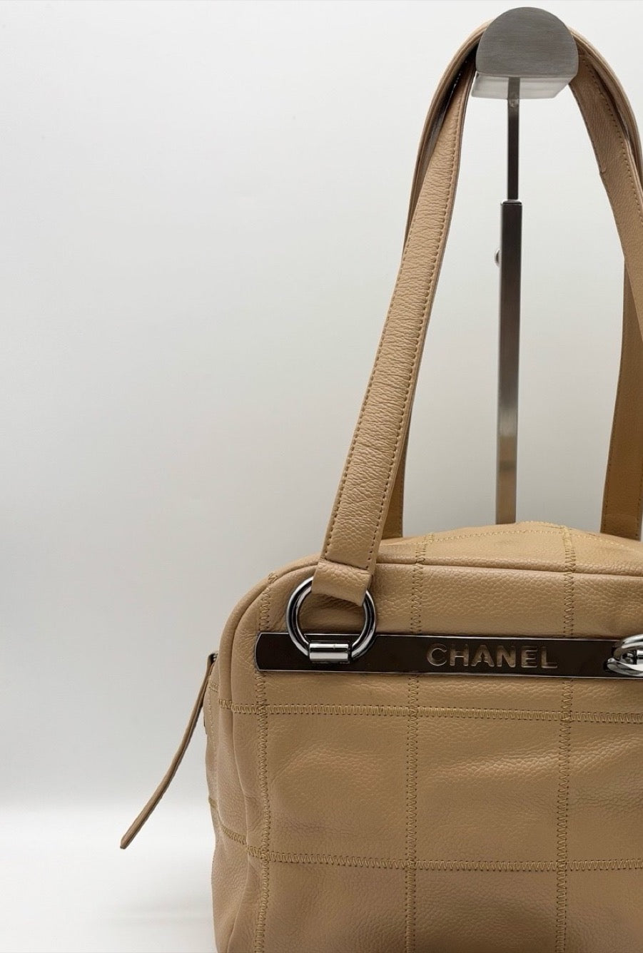 Chanel - Other - Leather - Beige - (mini)