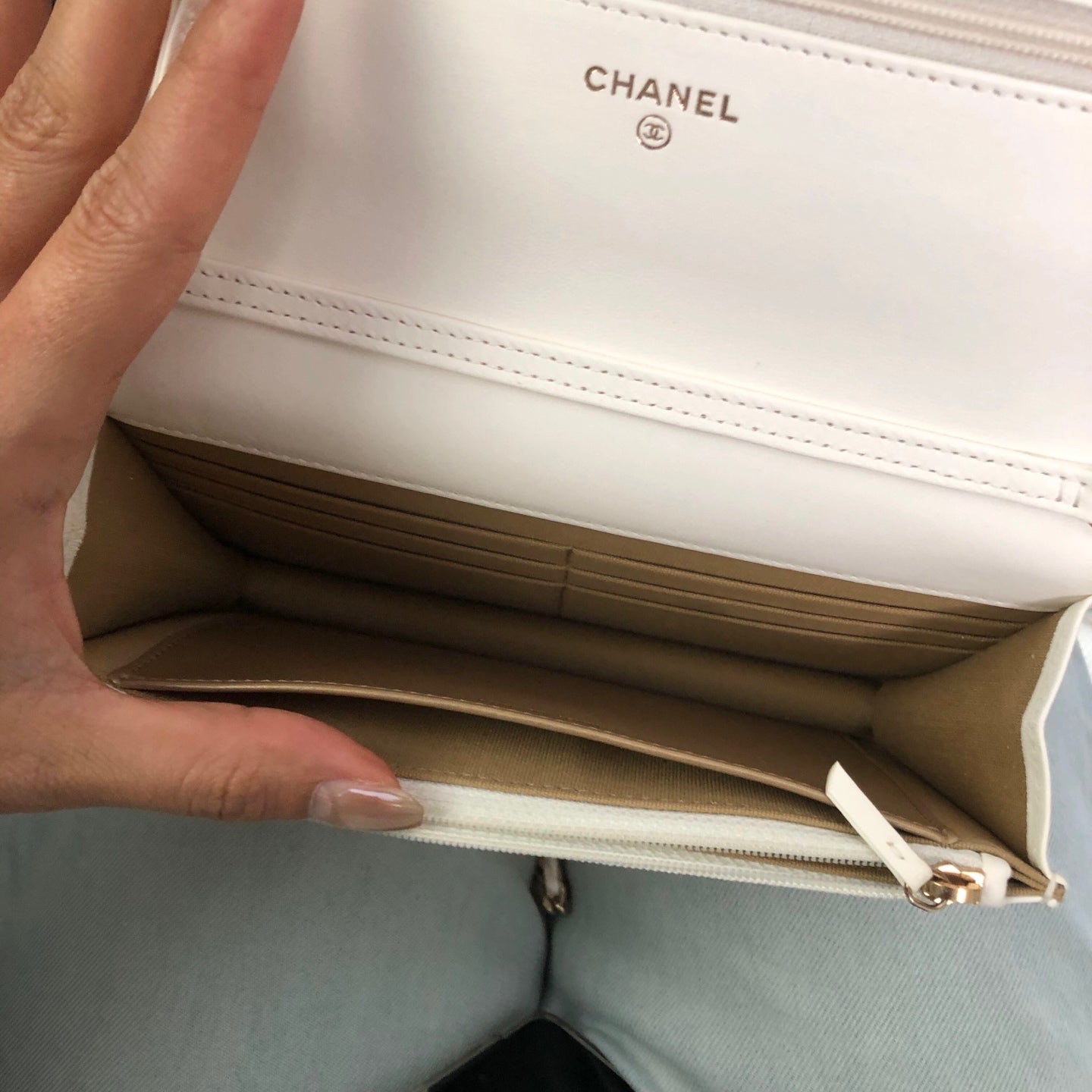 Chanel - Other - Leather - Beige - (mini)