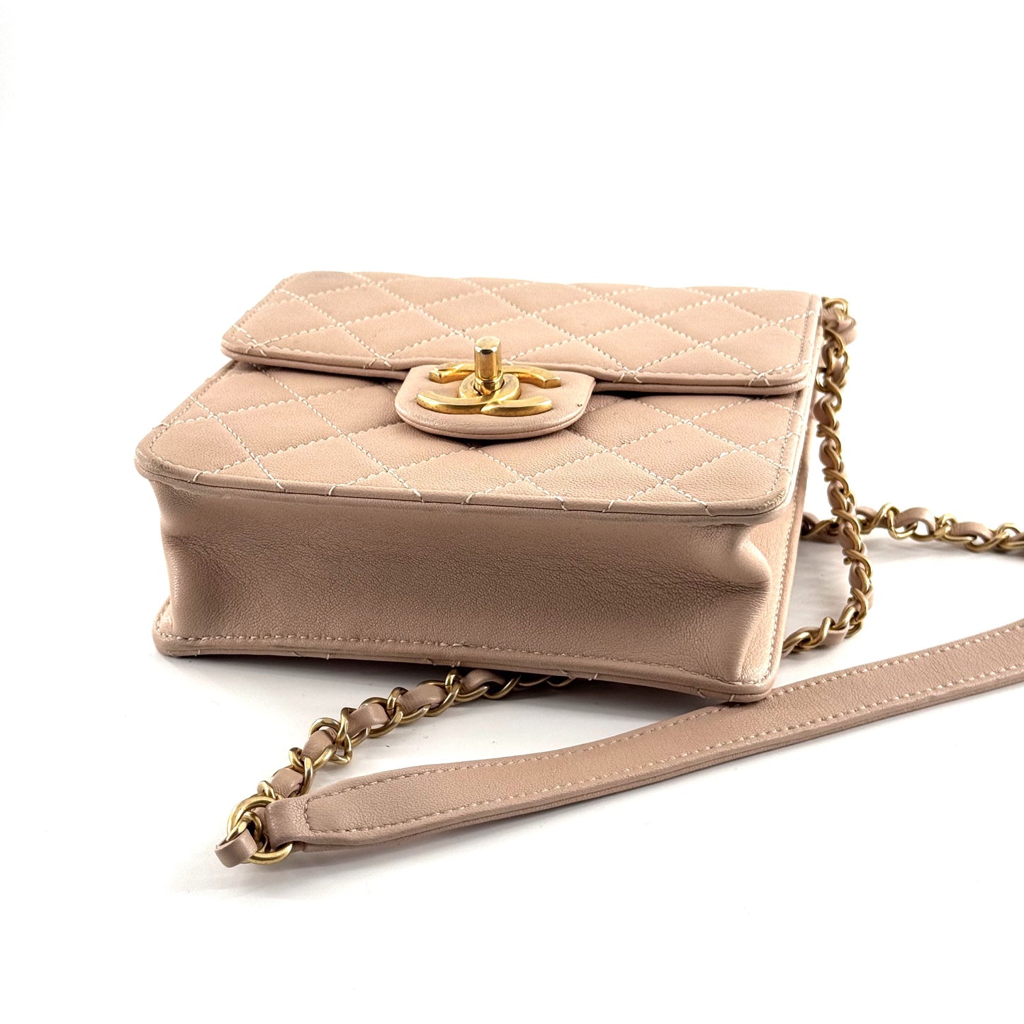 Chanel - Other - Leather - Beige - (mini)