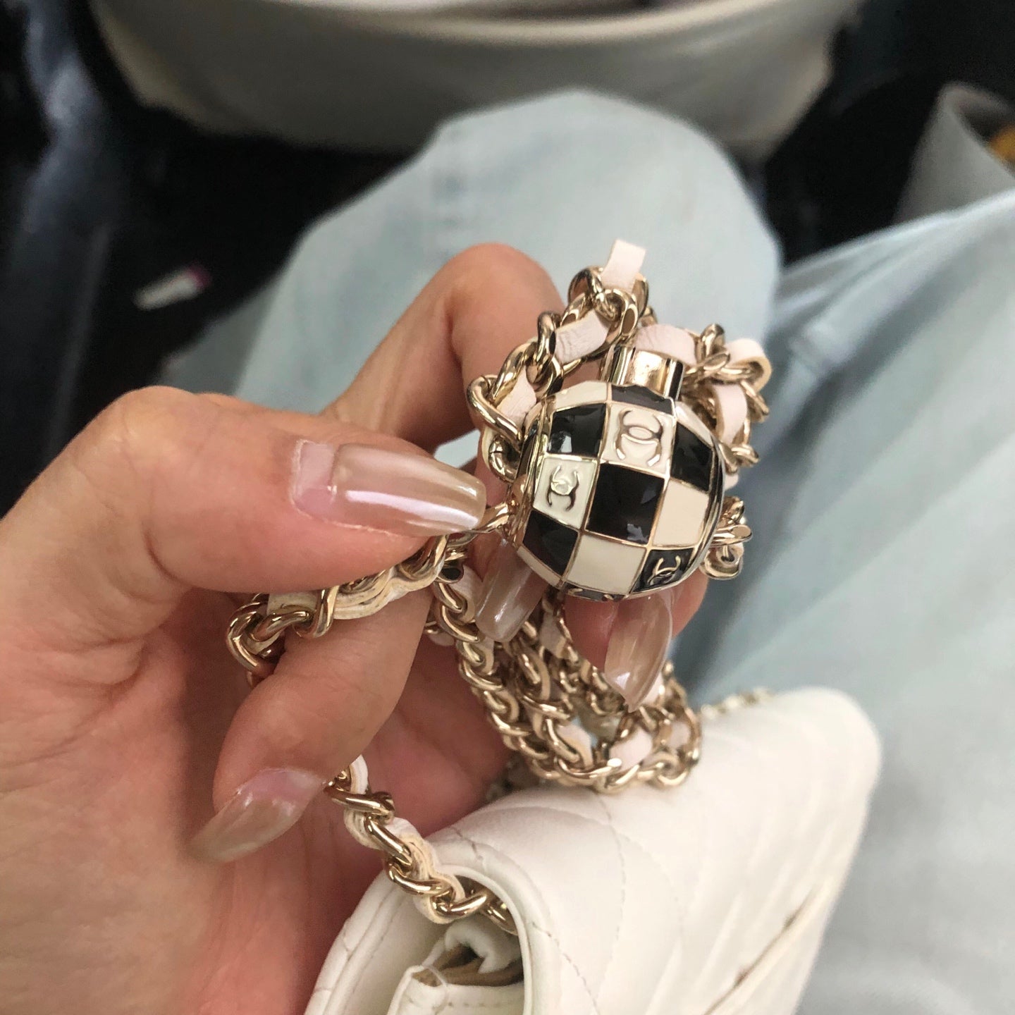 Chanel - Other - Leather - Beige - (mini)