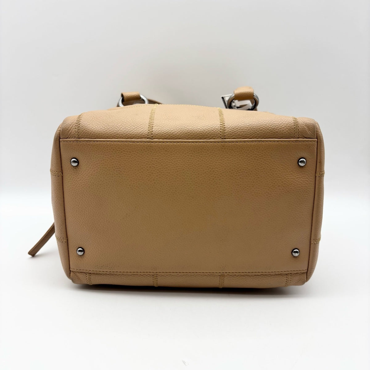 Chanel - Other - Leather - Beige - (mini)