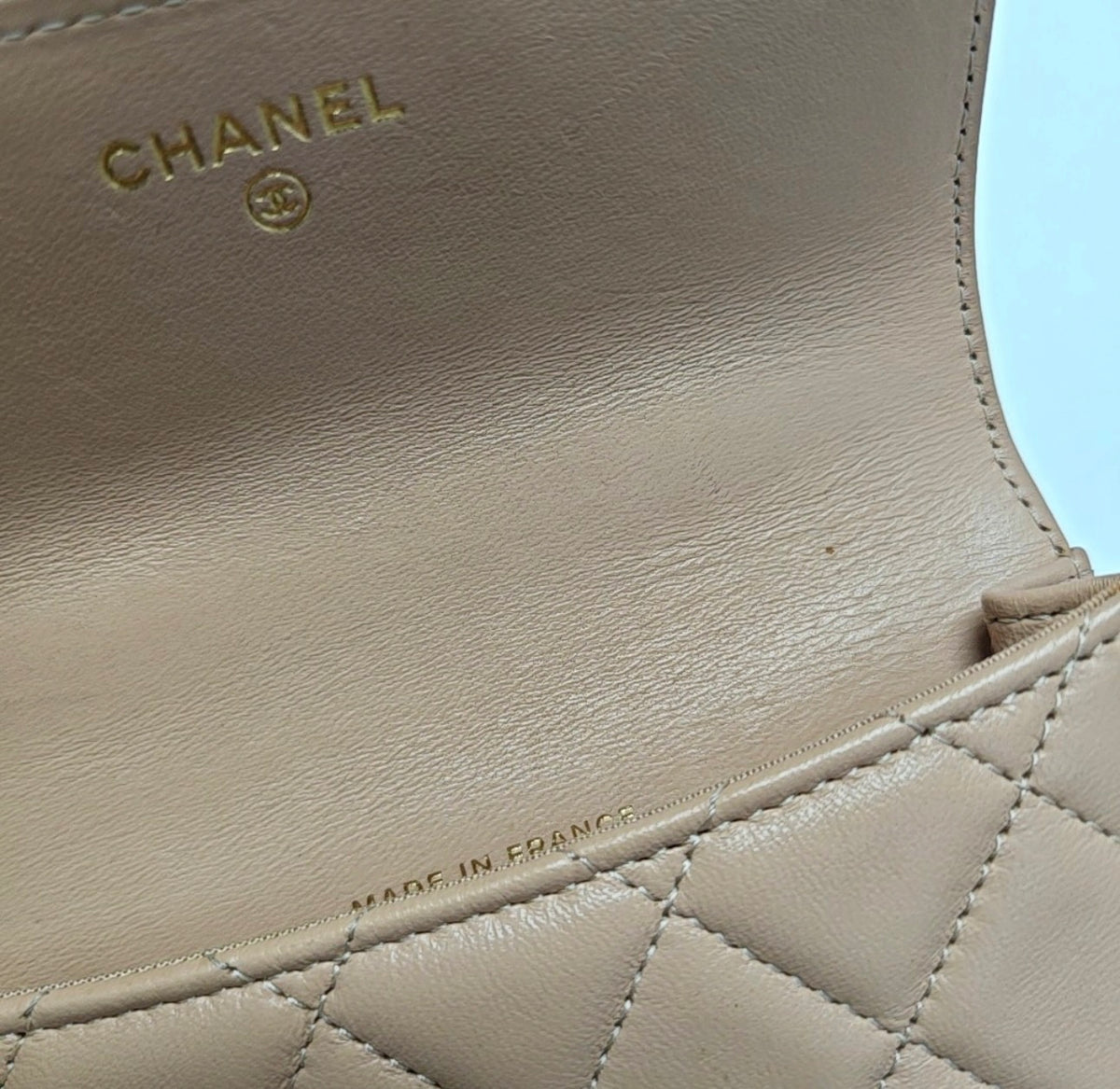 Chanel - Other - Leather - Beige - (mini)