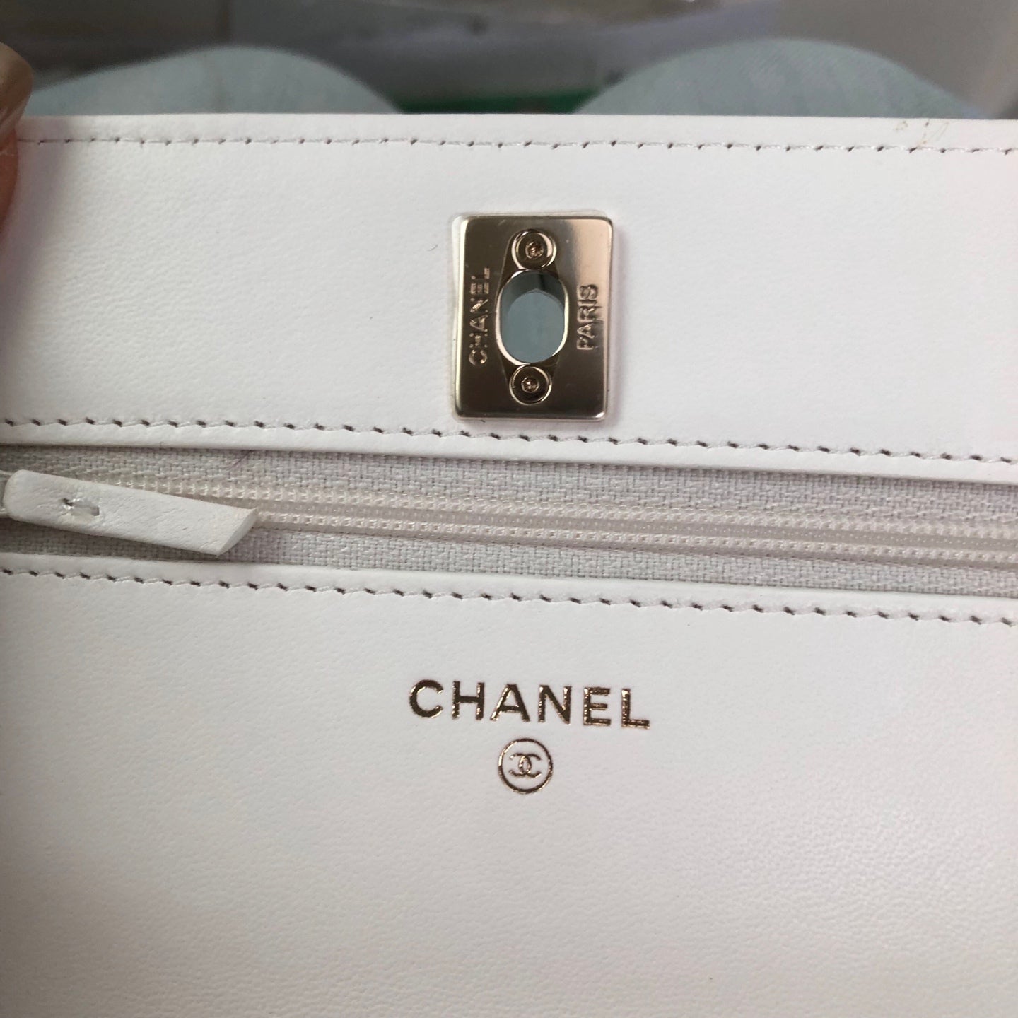Chanel - Other - Leather - Beige - (mini)