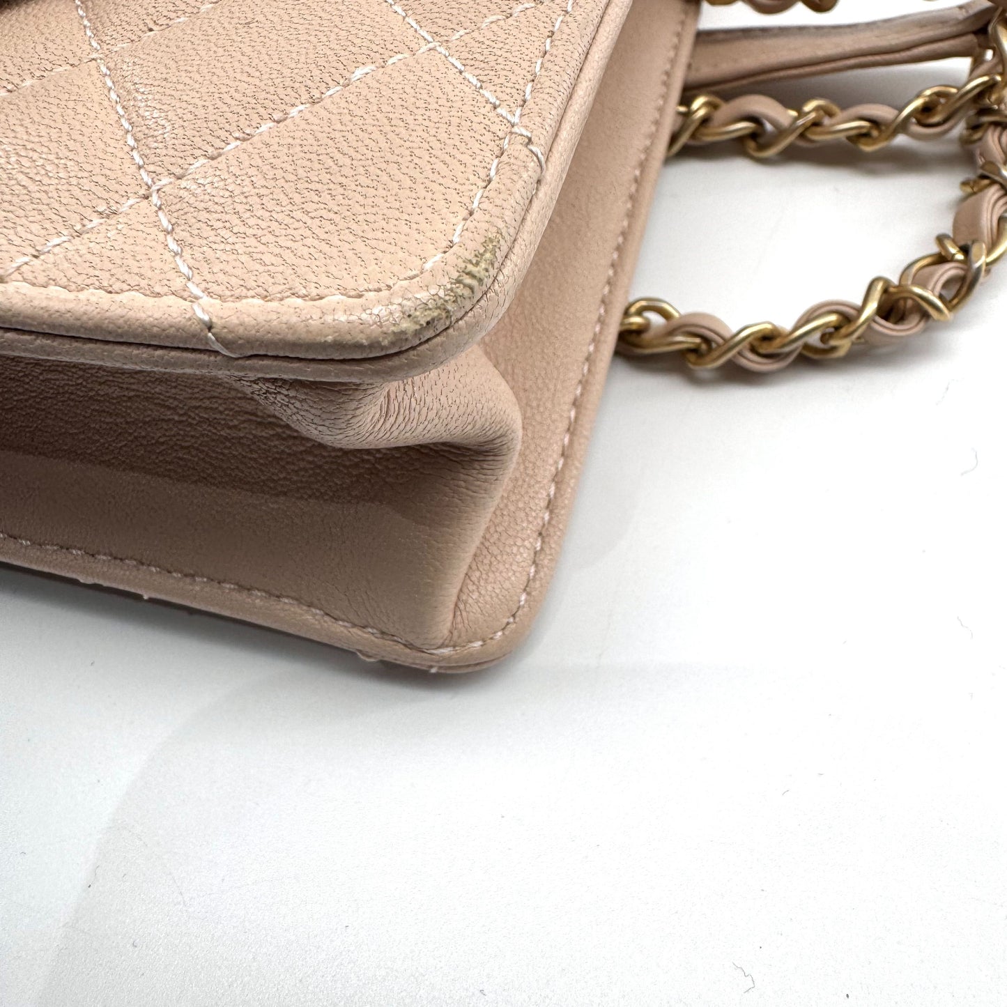 Chanel - Other - Leather - Beige - (mini)