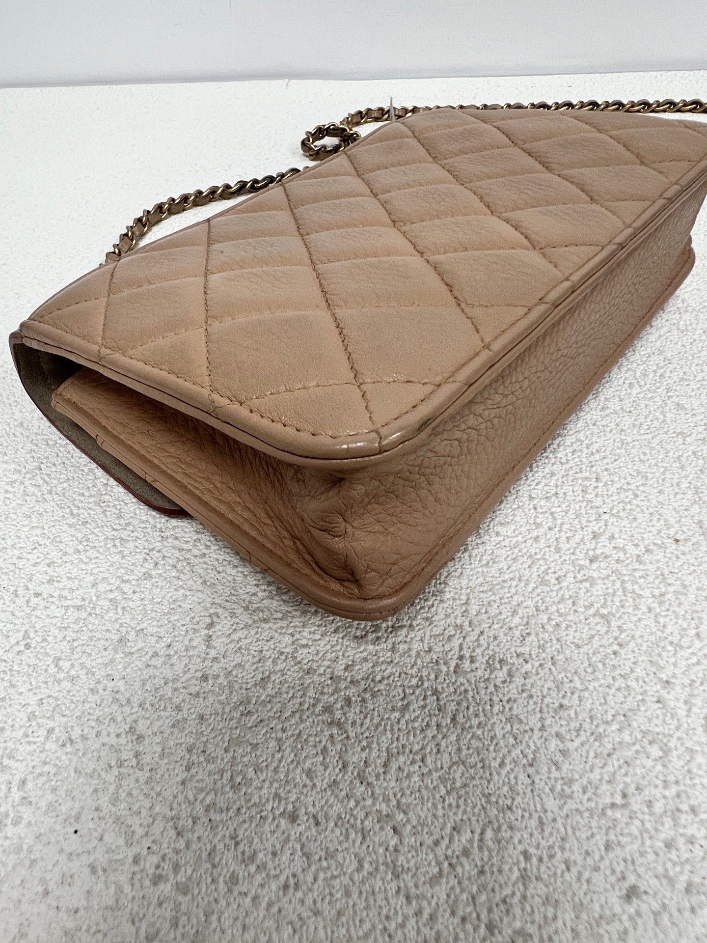 Chanel - Other - Leather - Beige - (mini)
