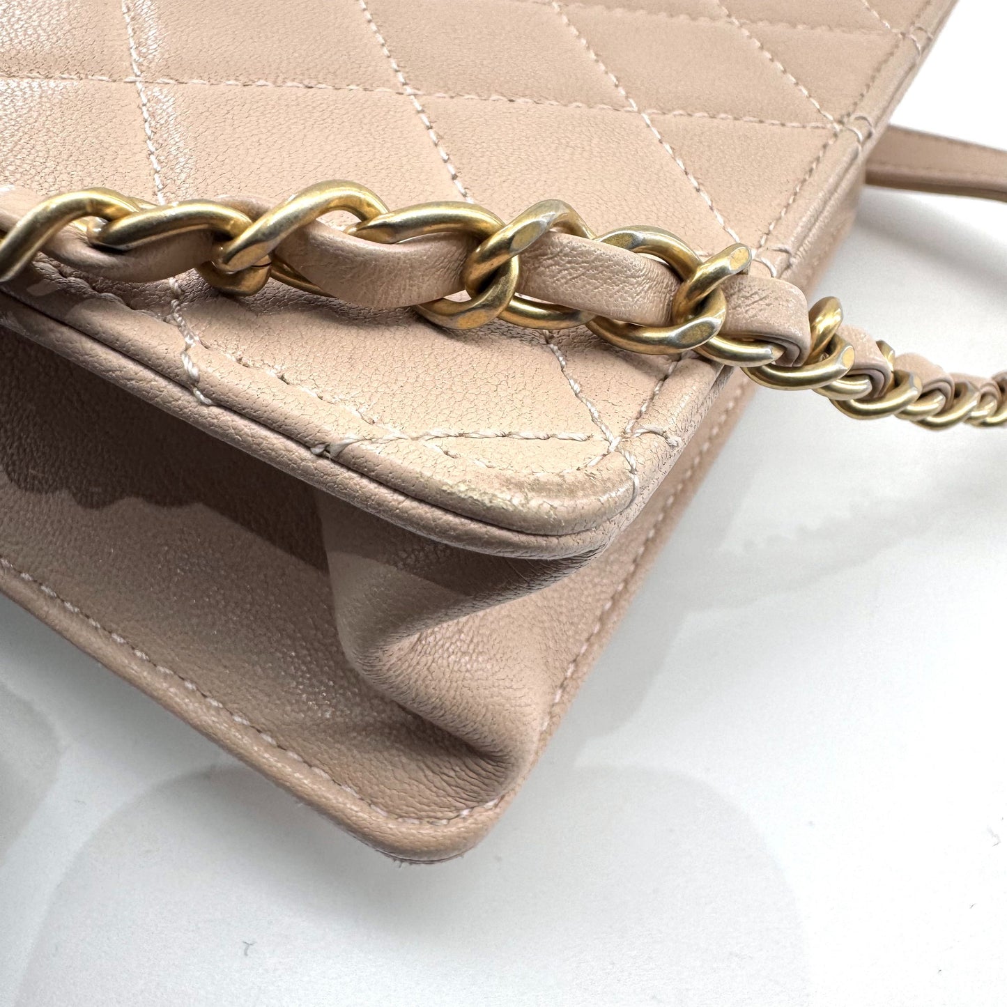 Chanel - Other - Leather - Beige - (mini)