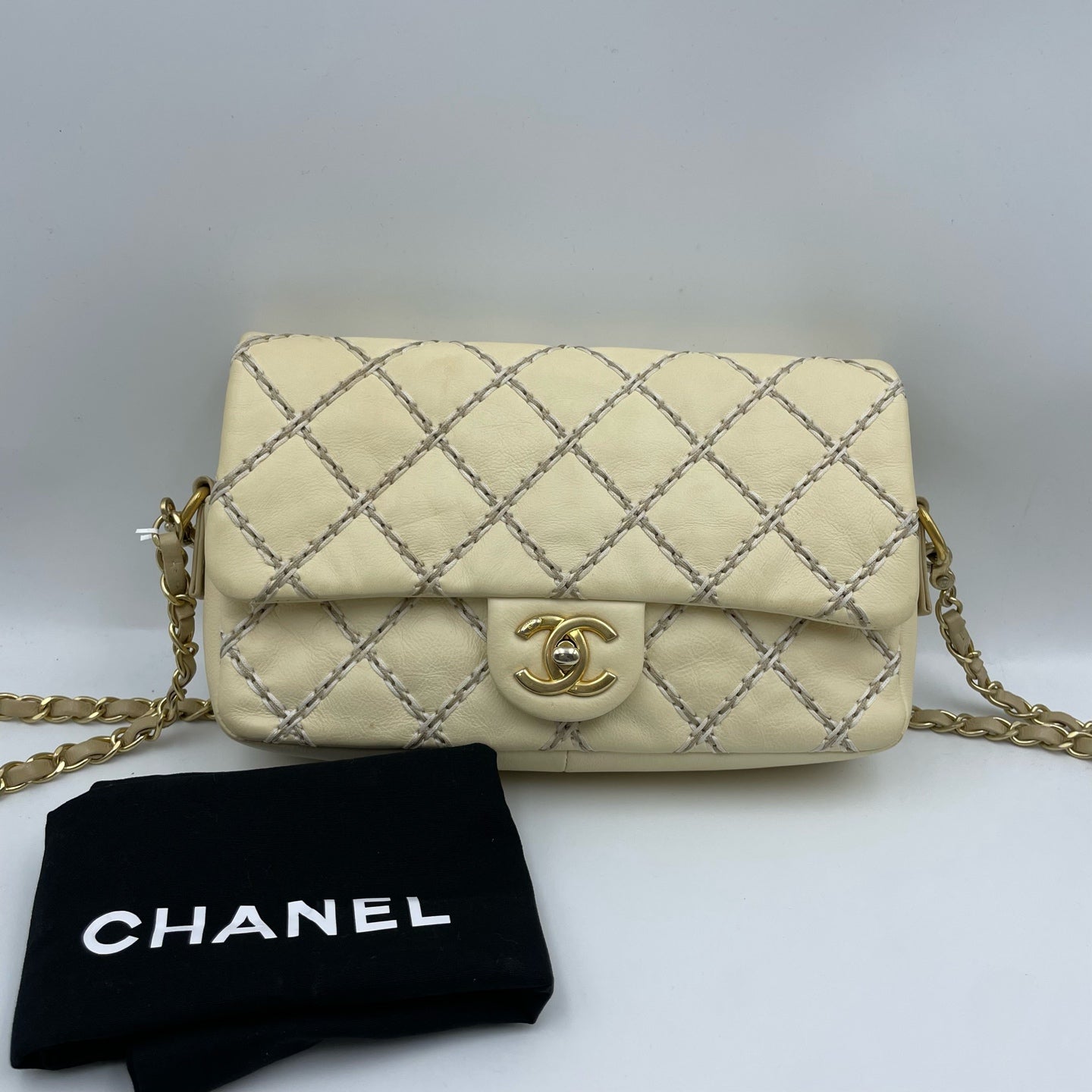 Chanel - Other - Leather - Beige - (small)