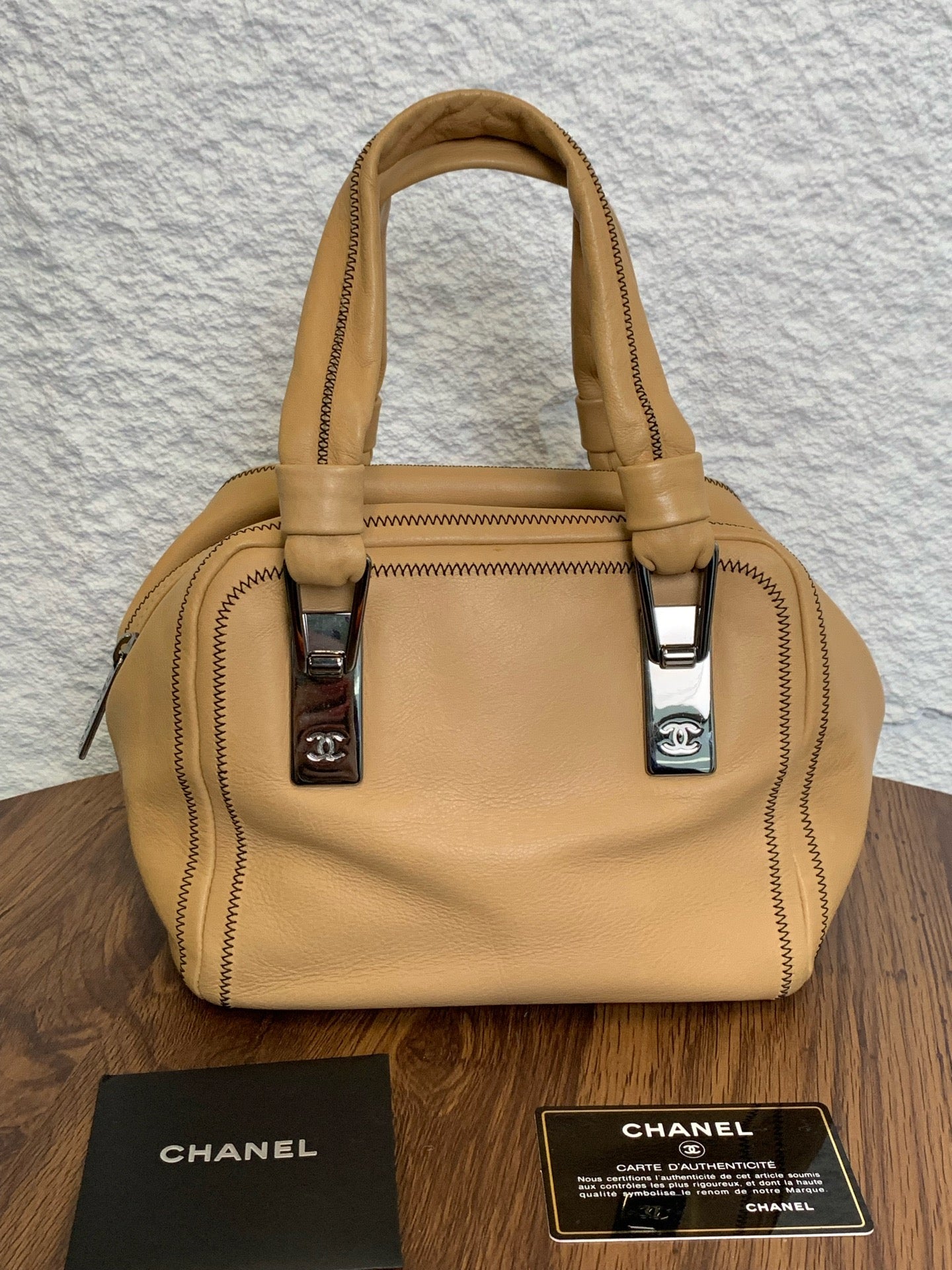 Chanel - Other - Leather - Beige - (small)