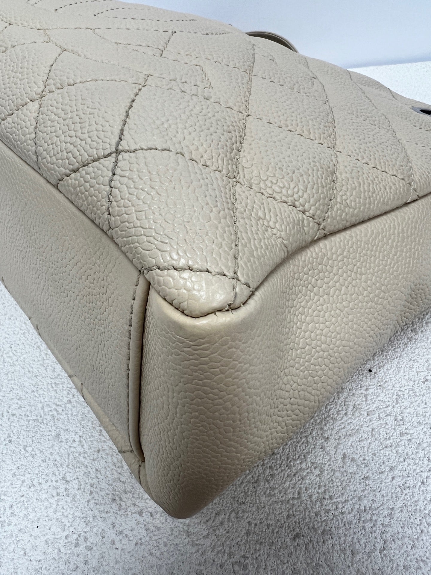 Chanel - Other - Leather - Beige - (small)