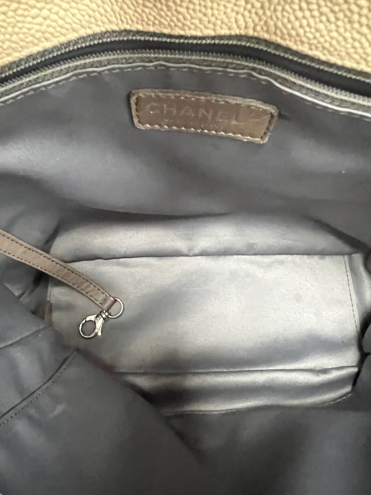 Chanel - Other - Leather - Beige - (small)