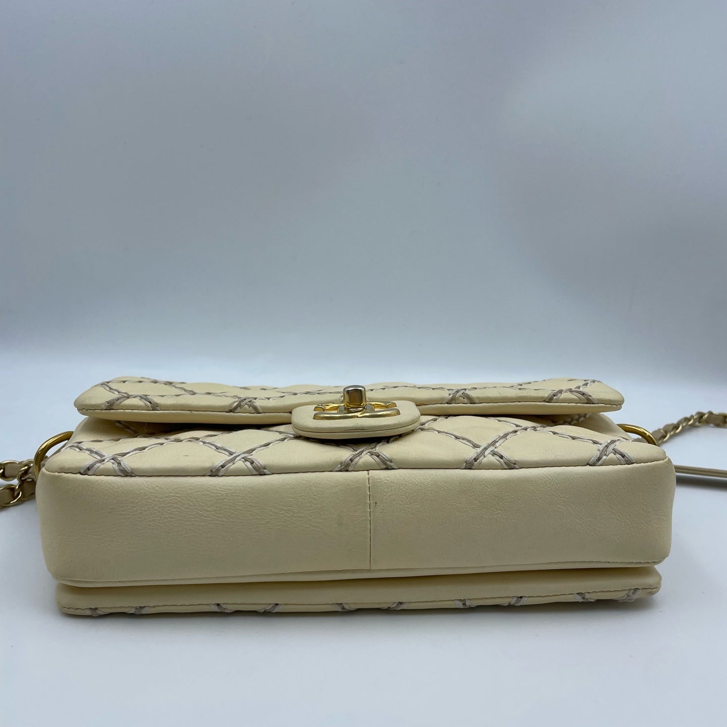 Chanel - Other - Leather - Beige - (small)