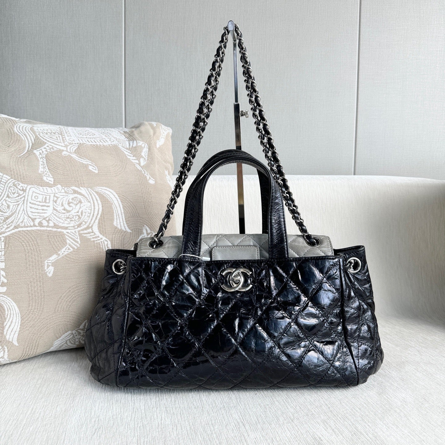 Chanel - Other - Leather - Black - (large)