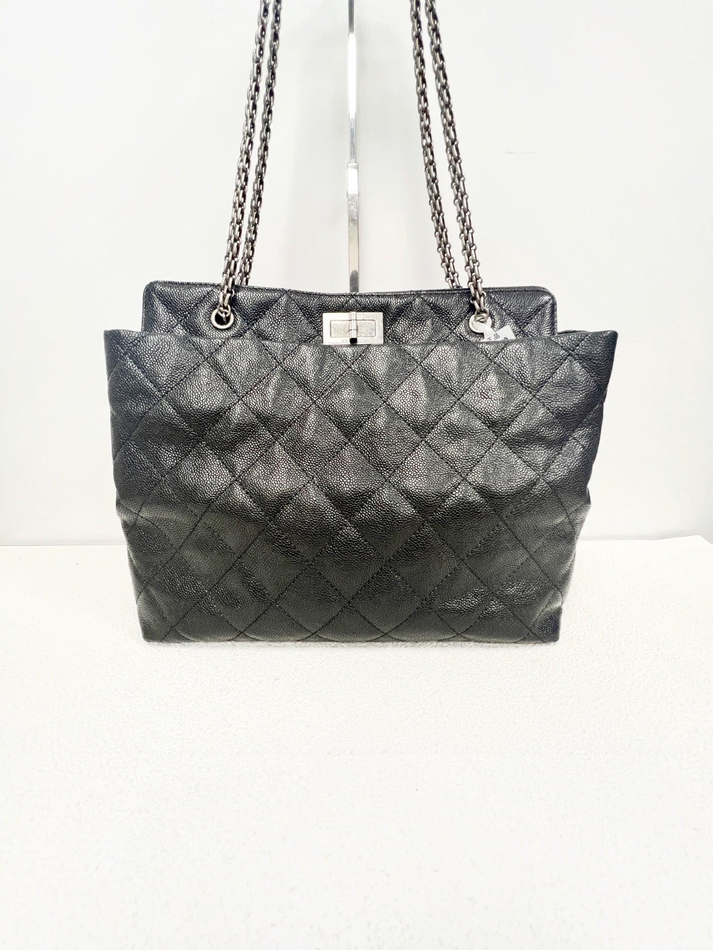 Chanel - Other - Leather - Black - (large)