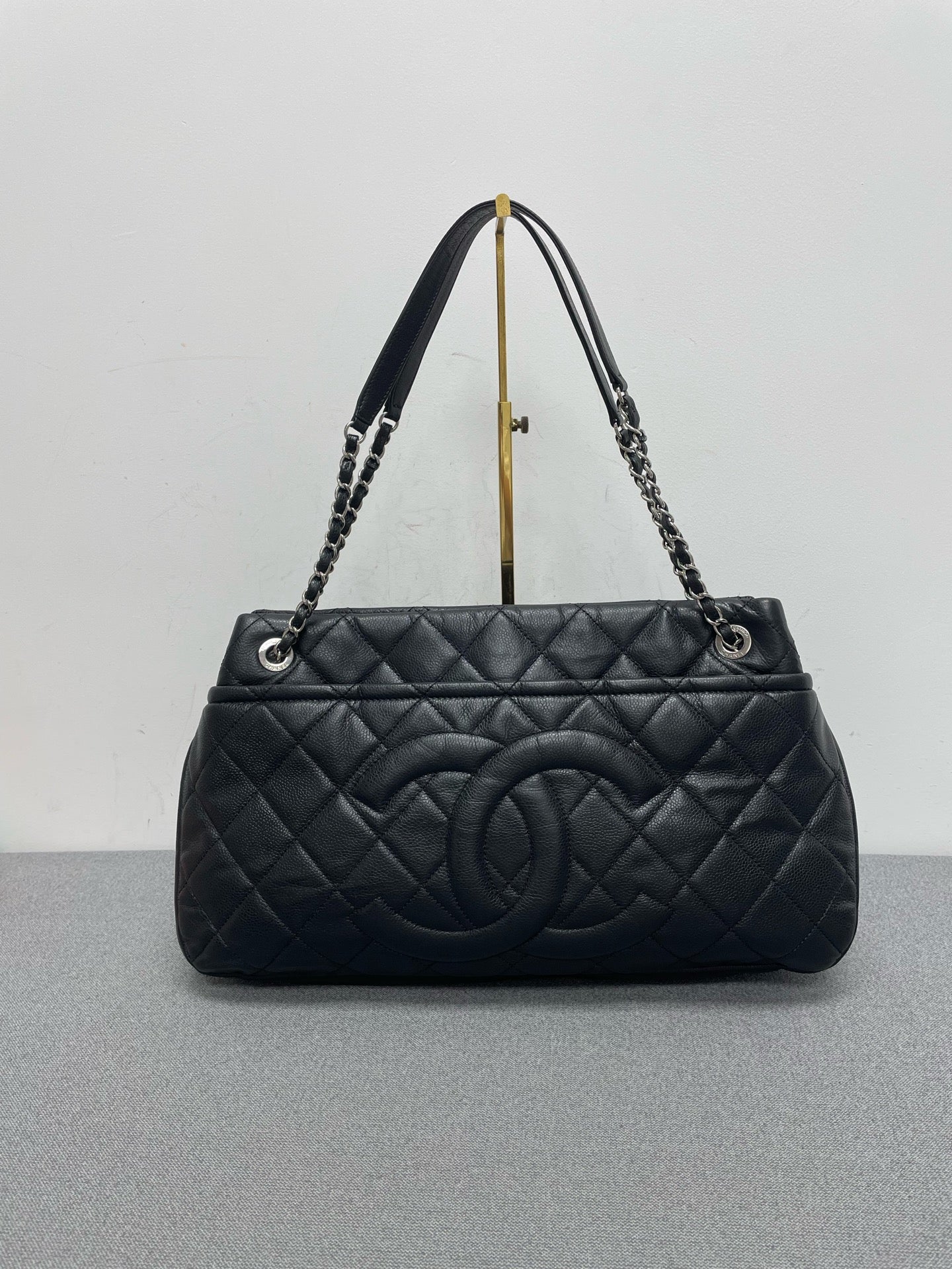 Chanel - Other - Leather - Black - (large)