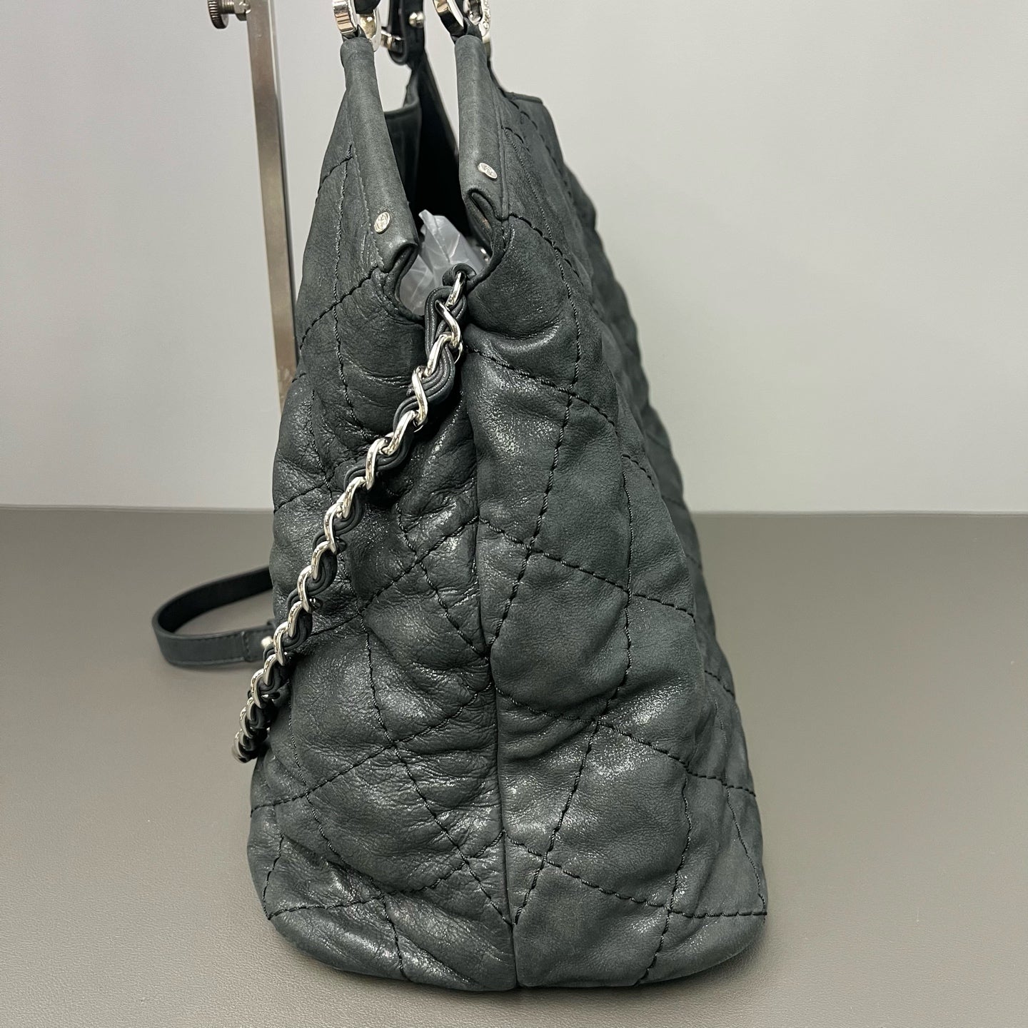 Chanel - Other - Leather - Black - (large)