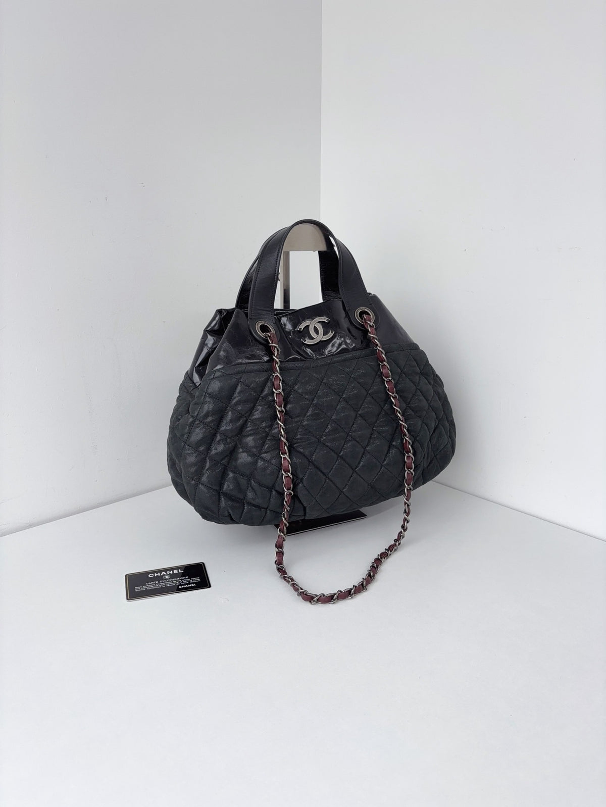Chanel - Other - Leather - Black - (large)