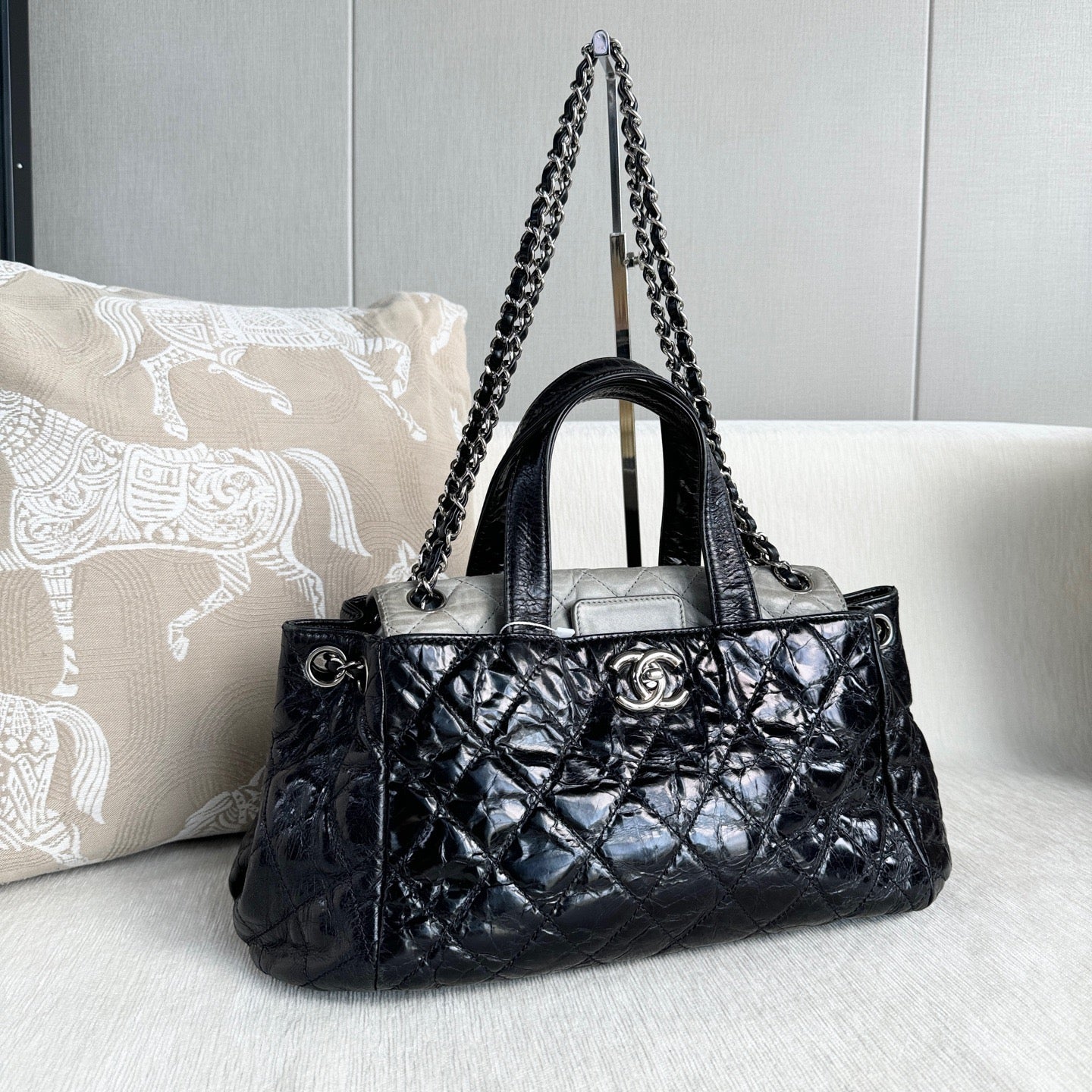Chanel - Other - Leather - Black - (large)