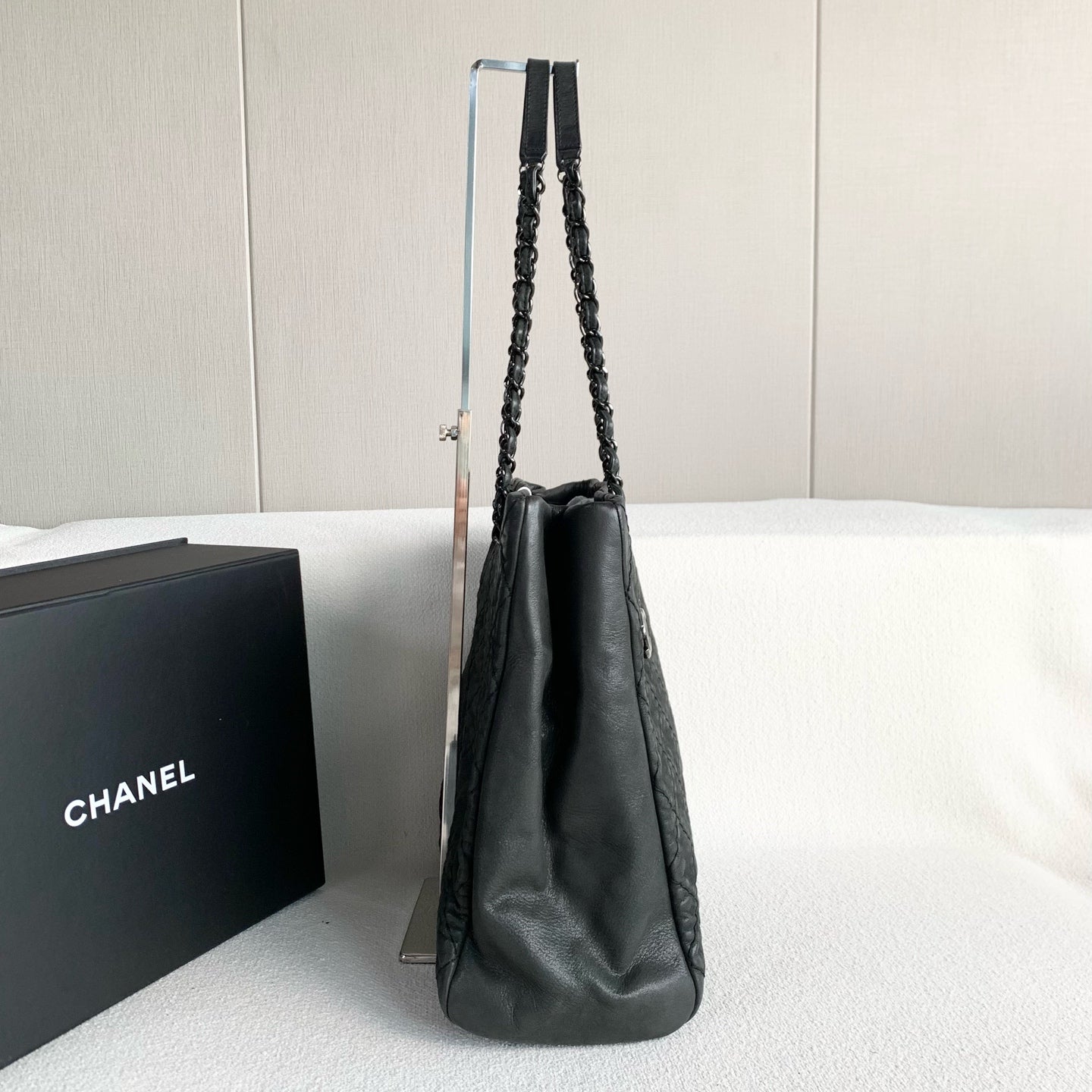 Chanel - Other - Leather - Black - (large)