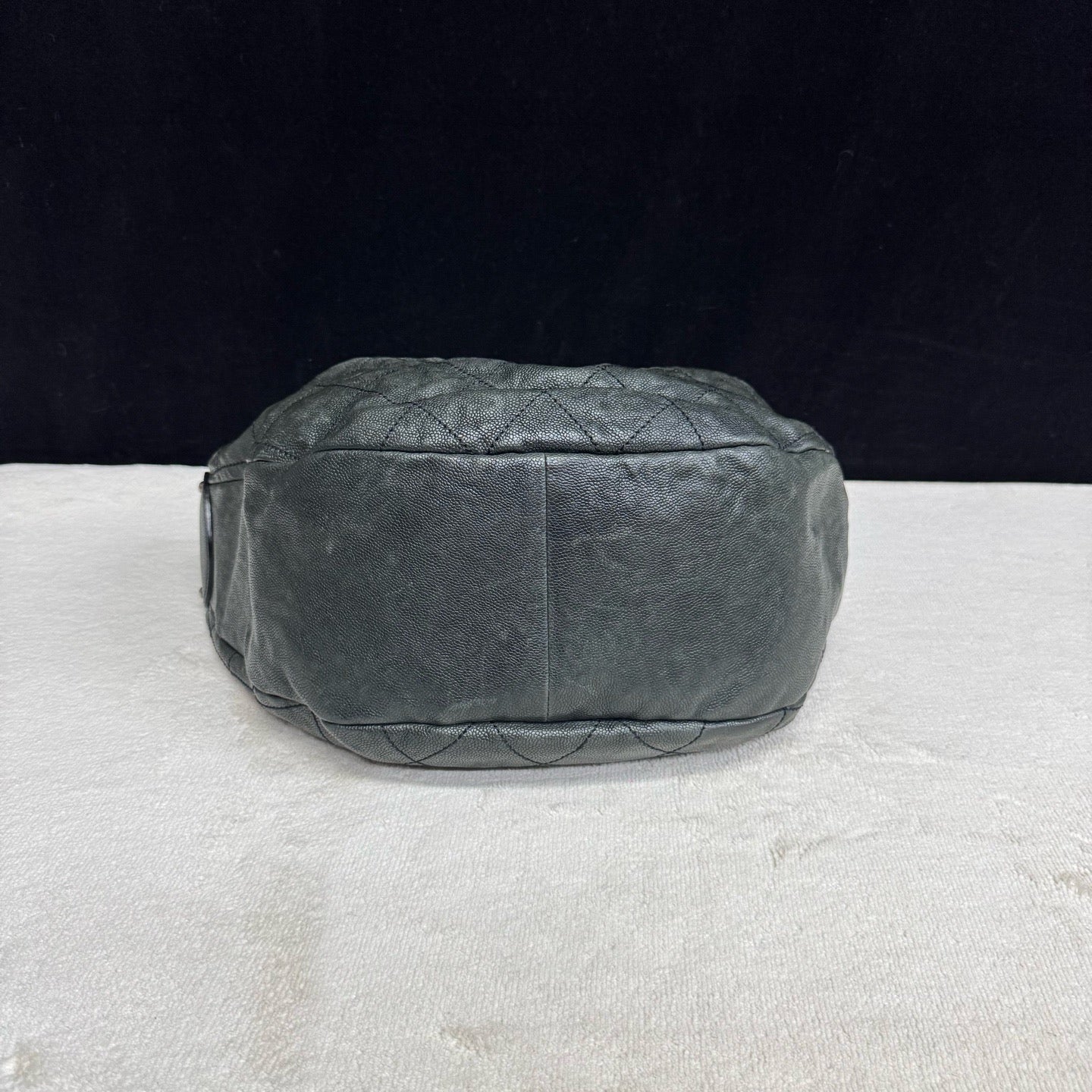 Chanel - Other - Leather - Black - (Large)