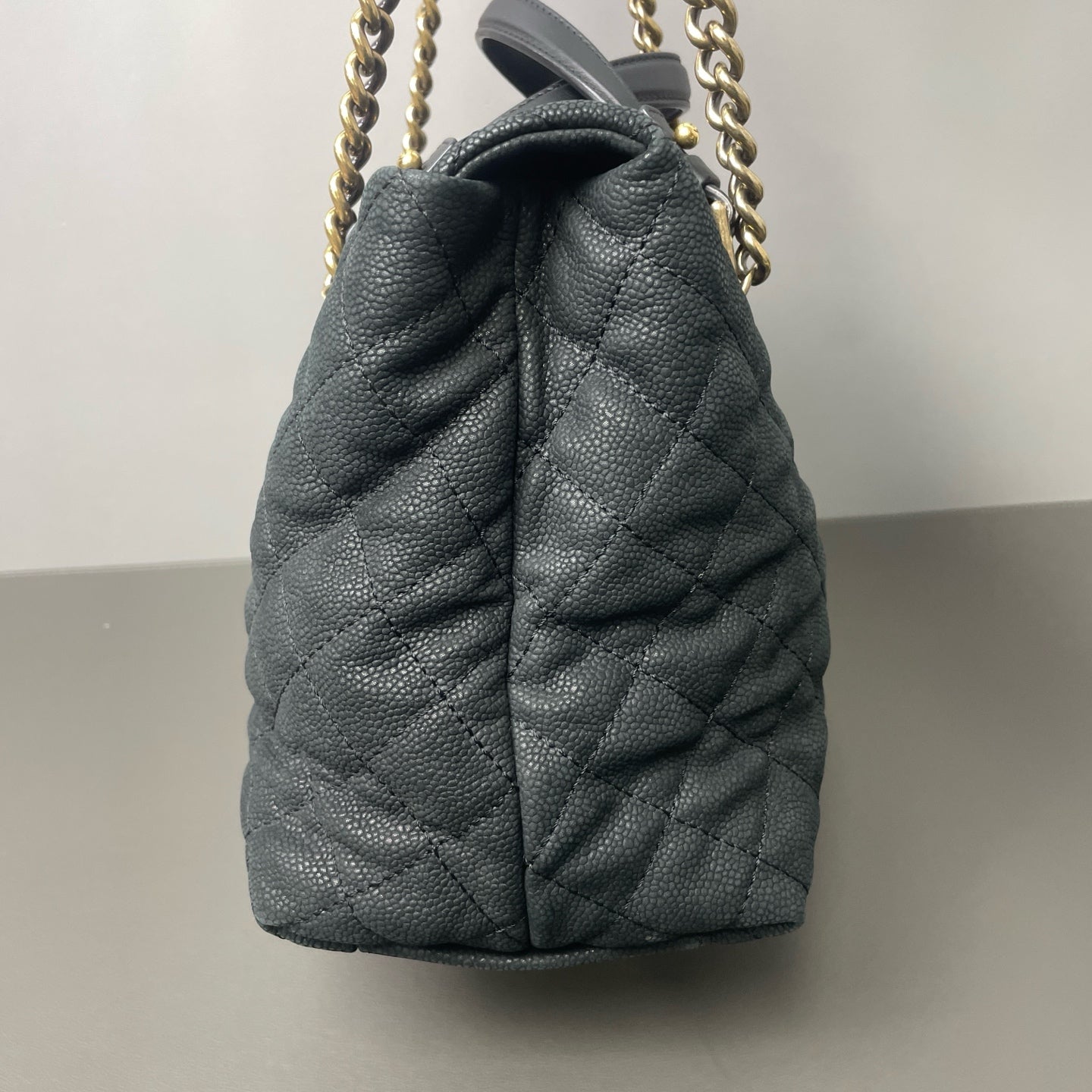 Chanel - Other - Leather - Black - (large)