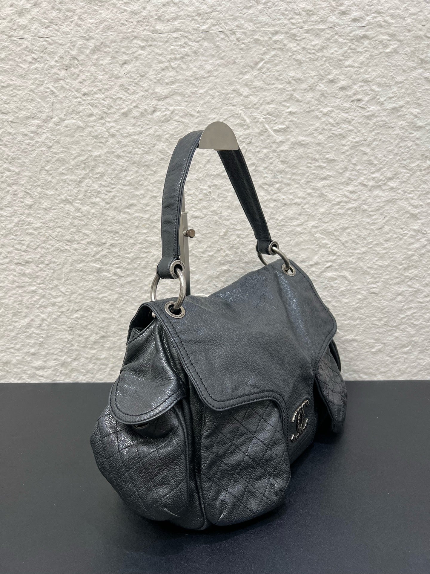 Chanel - Other - Leather - Black - (large)