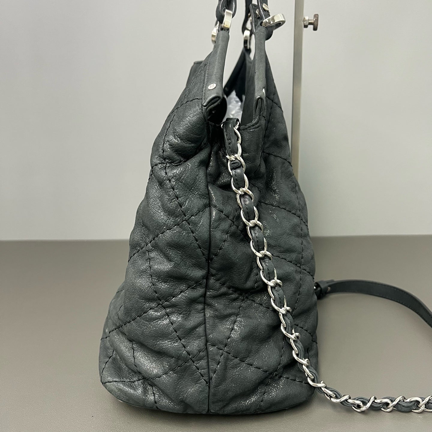 Chanel - Other - Leather - Black - (large)