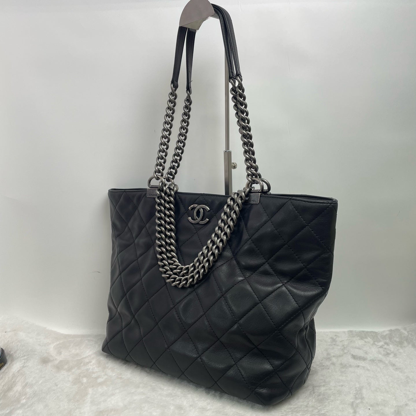 Chanel - Other - Leather - Black - (large)