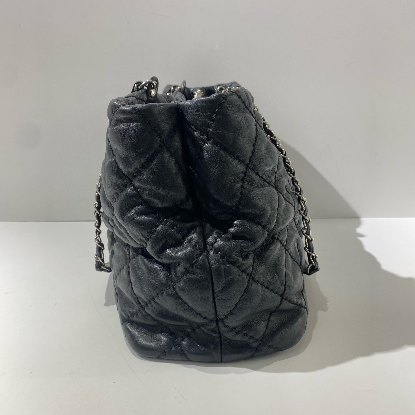 Chanel - Other - Leather - Black - (large)