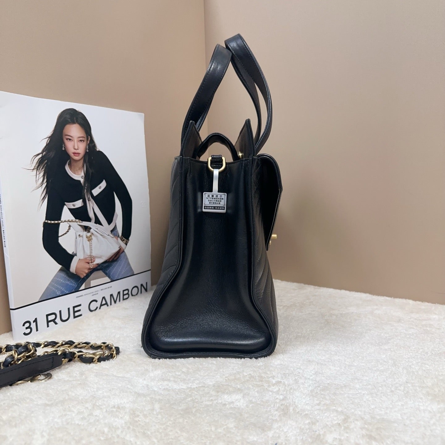 Chanel - Other - Leather - Black - (large)