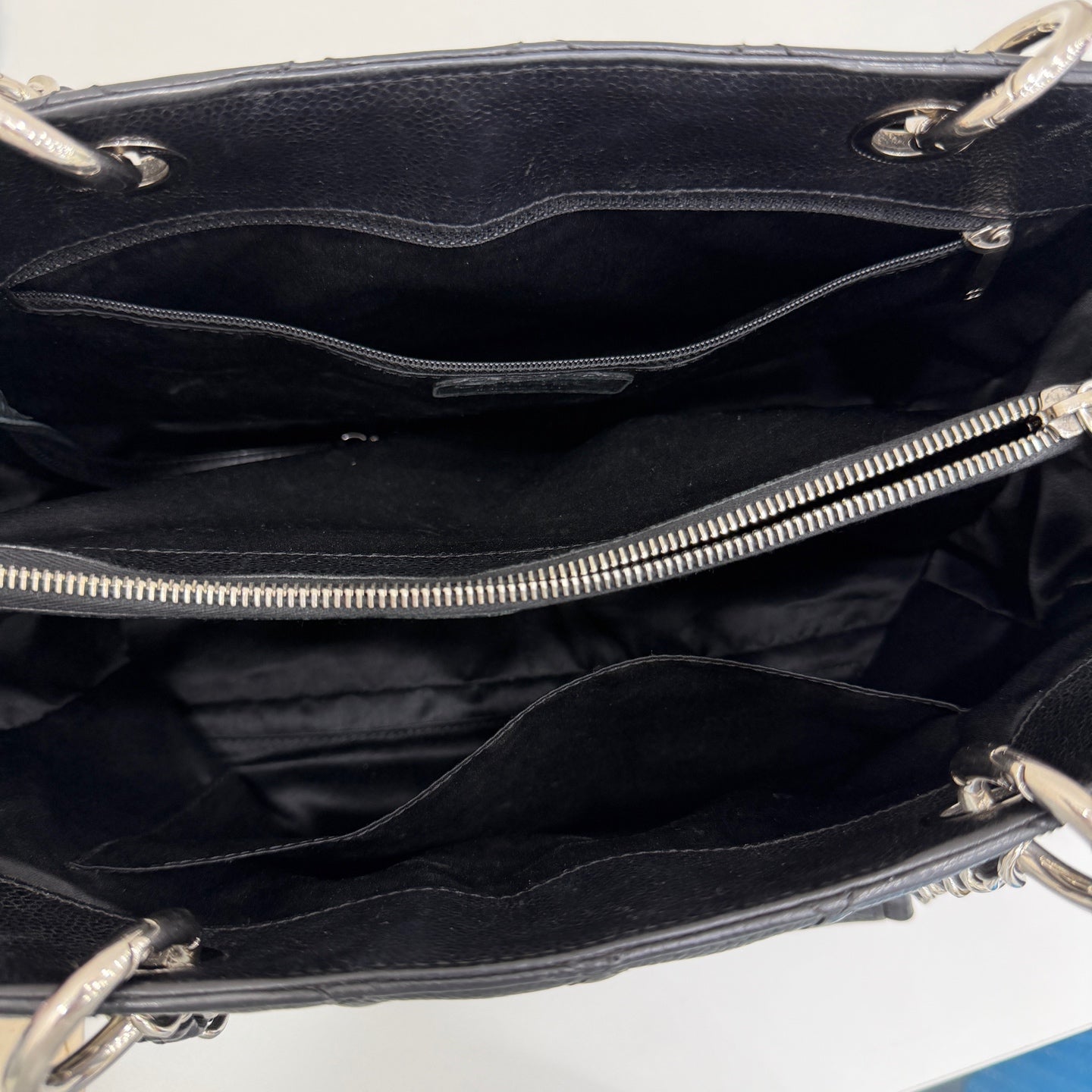 Chanel - Other - Leather - Black - (large)