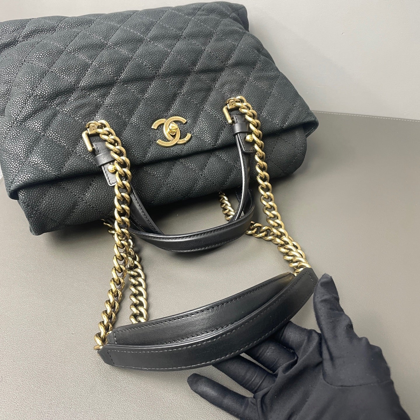 Chanel - Other - Leather - Black - (large)