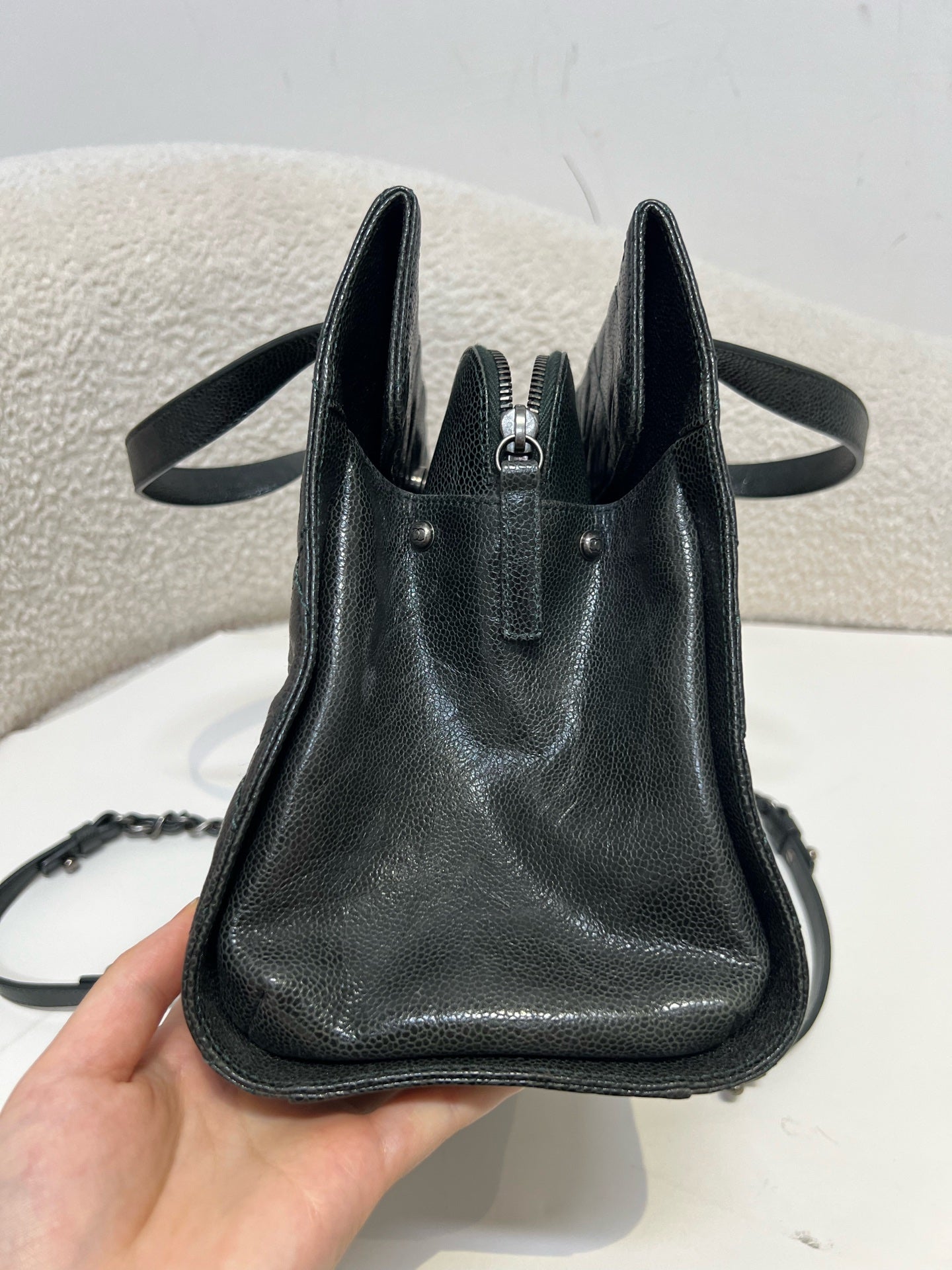 Chanel - Other - Leather - Black - (large)