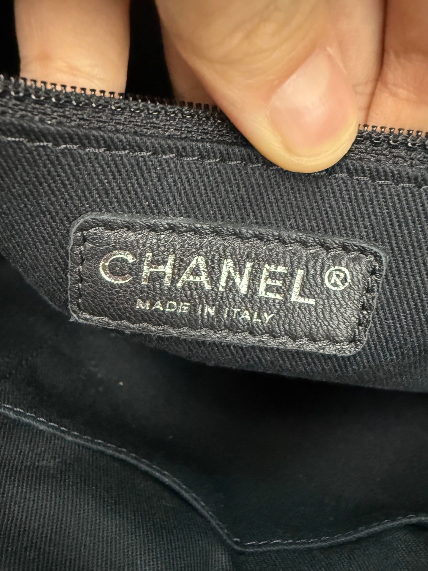Chanel - Other - Leather - Black - (large)