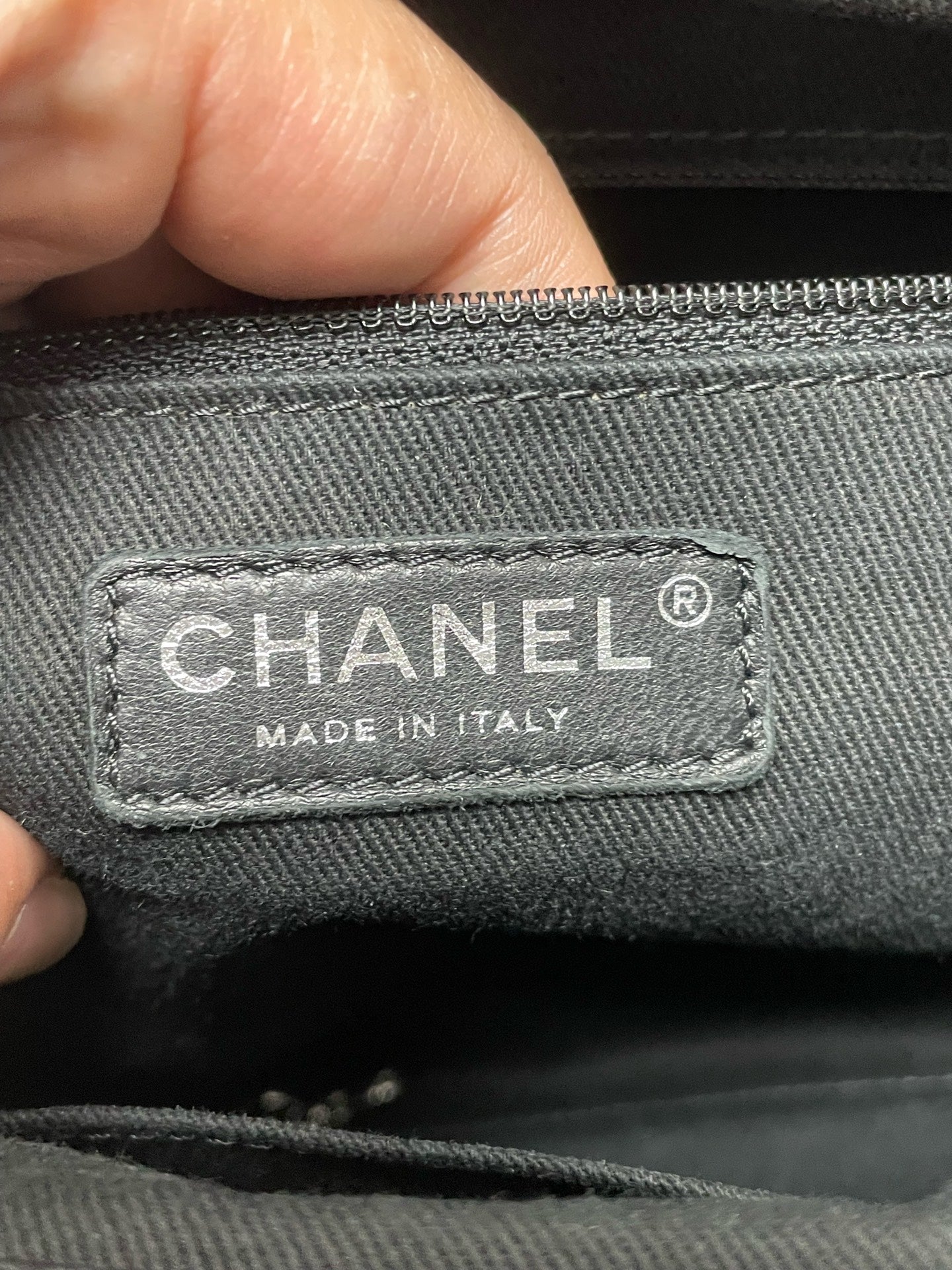 Chanel - Other - Leather - Black - (large)
