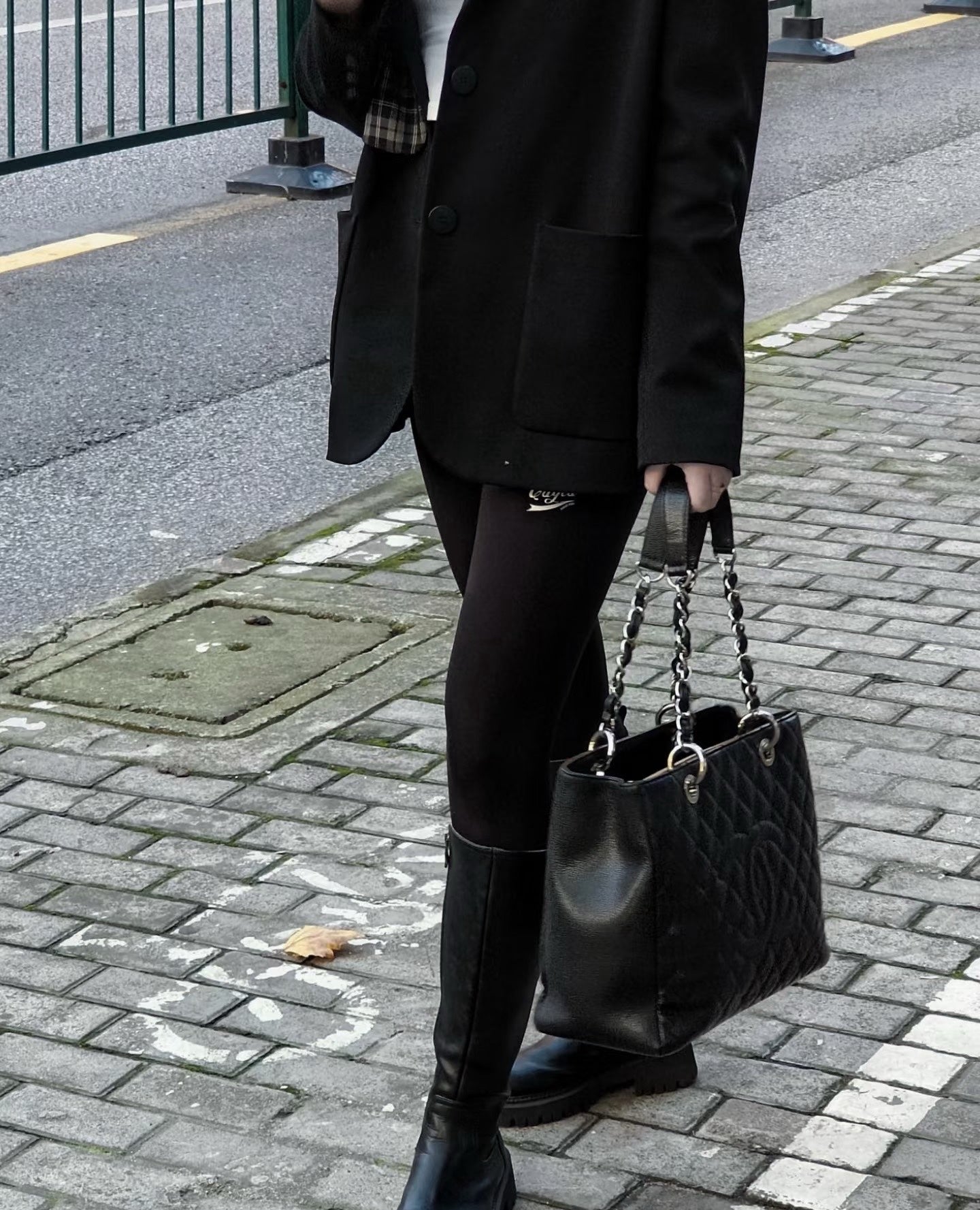 Chanel - Other - Leather - Black - (large)