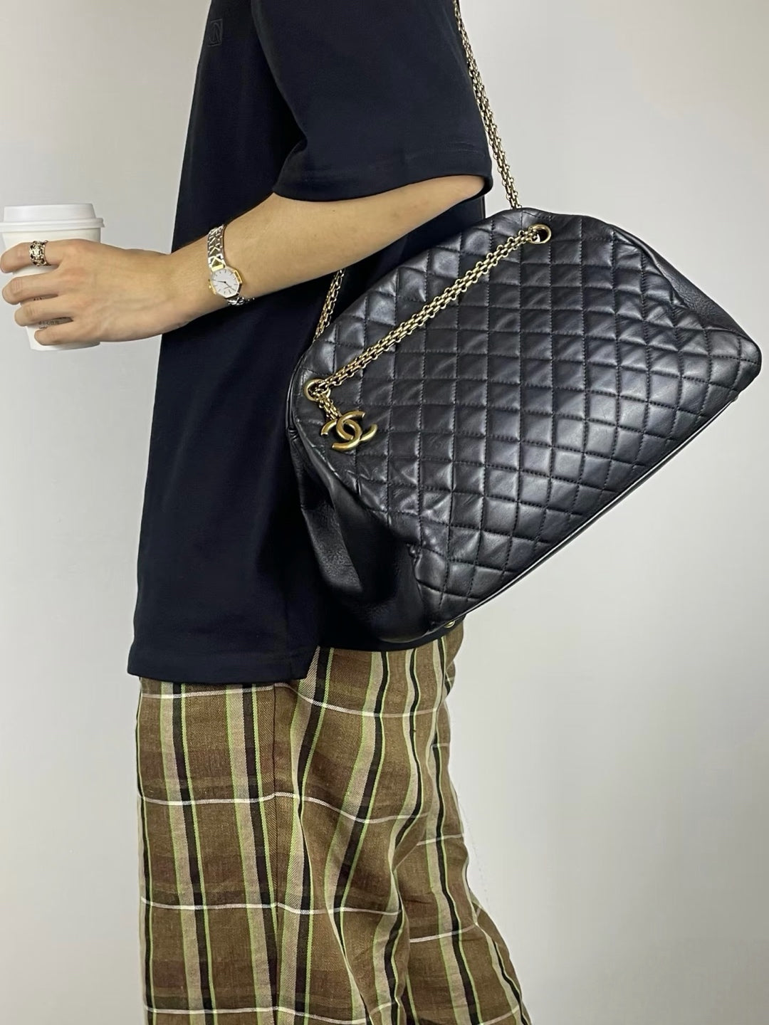 Chanel - Other - Leather - Black - (large)