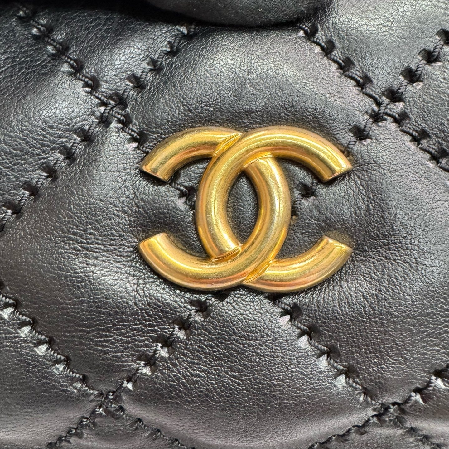 Chanel - Other - Leather - Black - (large)