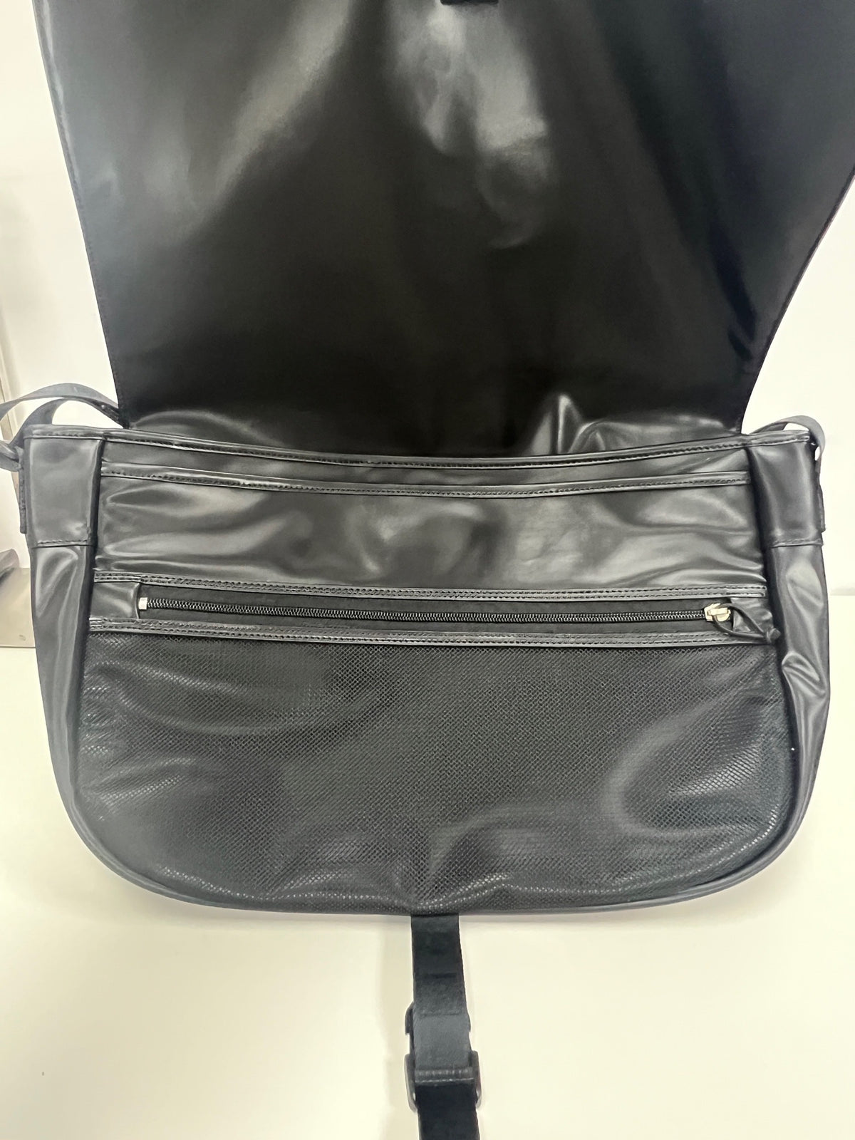Chanel - Other - Leather - Black - (large)