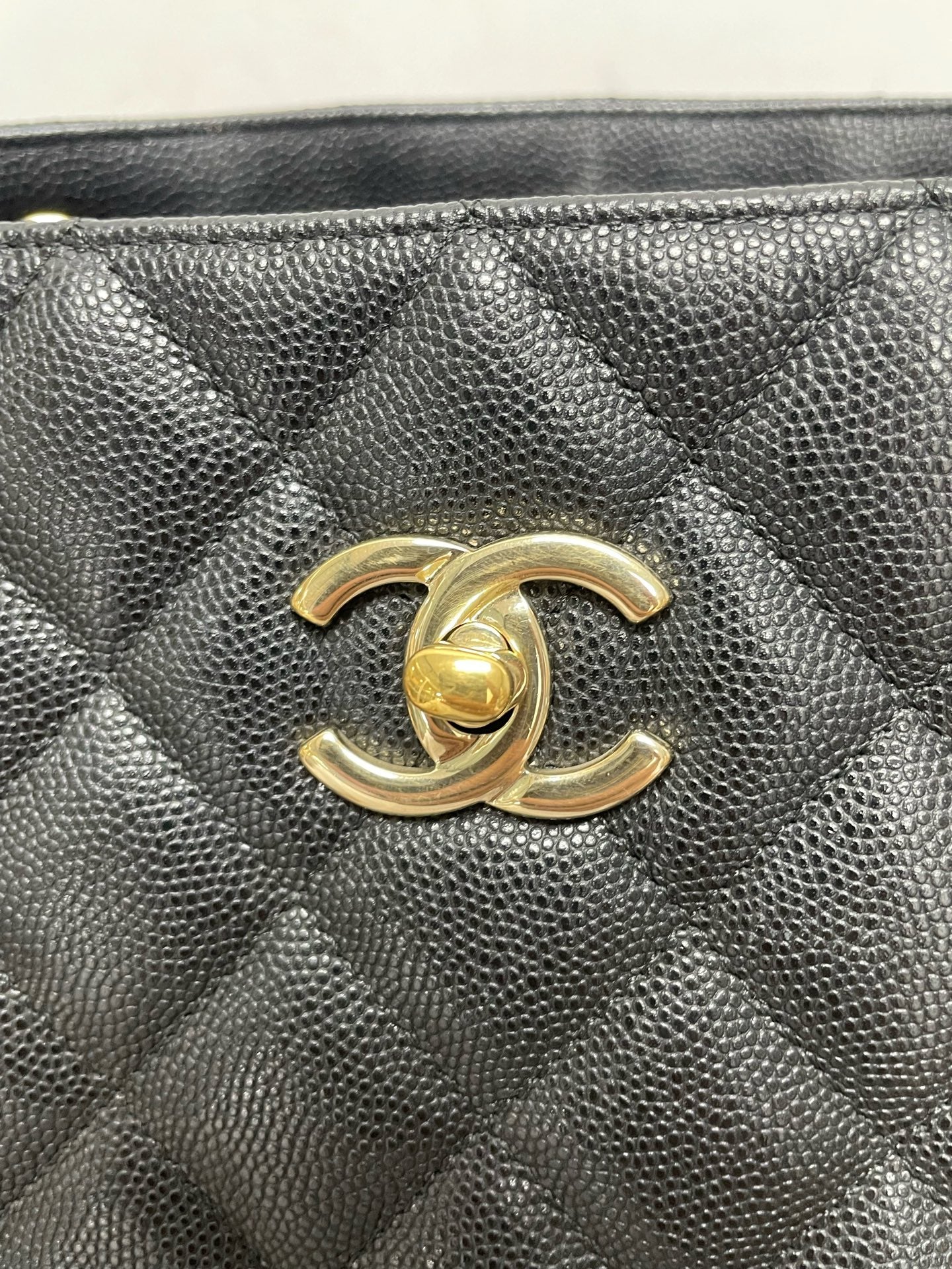 Chanel - Other - Leather - Black - (Large)