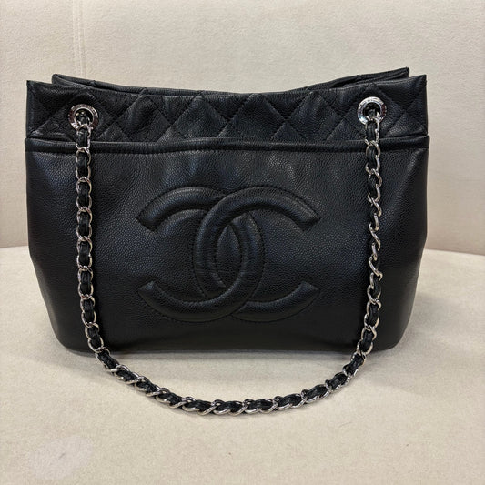 Chanel - Other - Leather - Black - (medium)