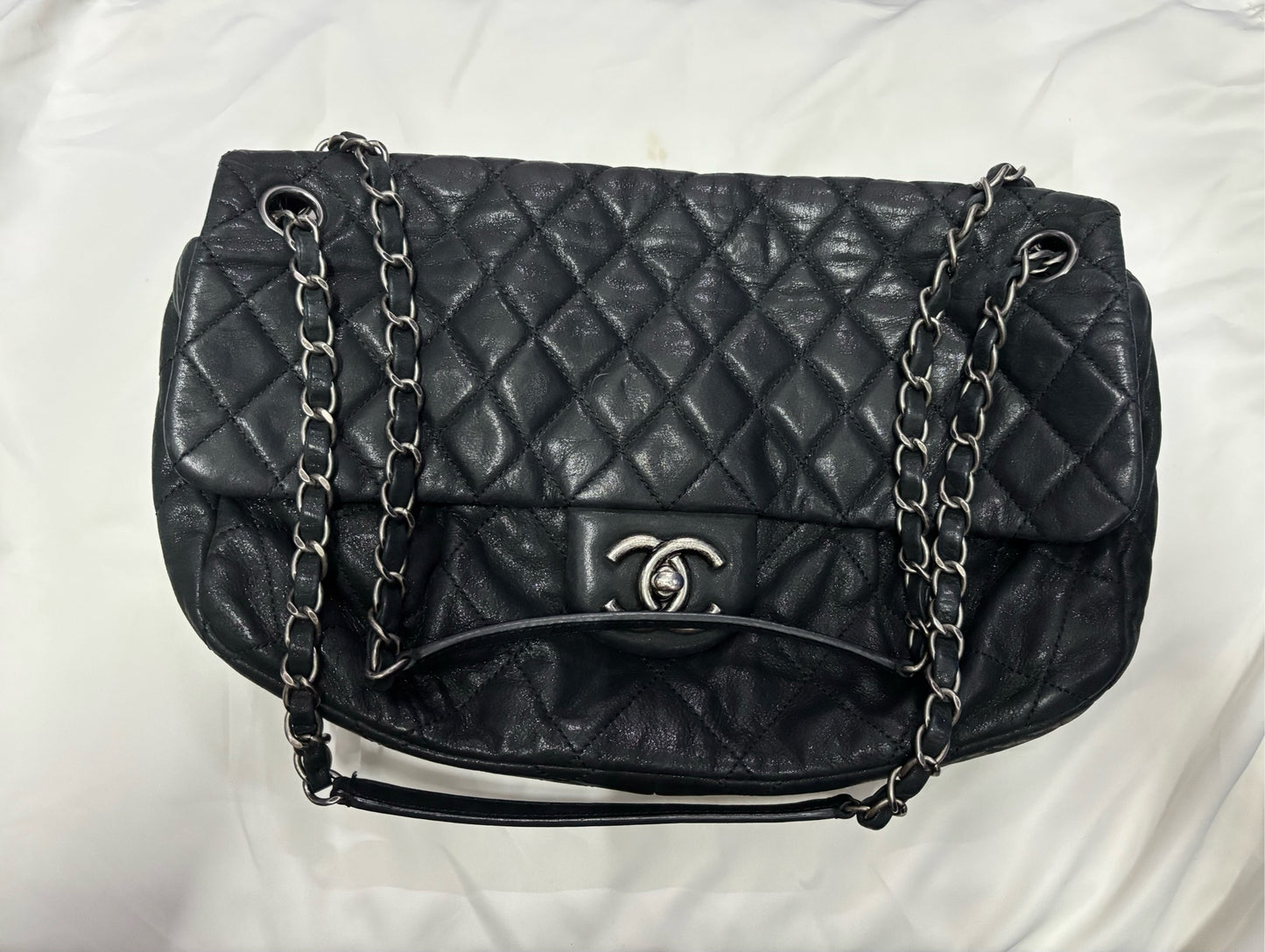 Chanel - Other - Leather - Black - (medium)