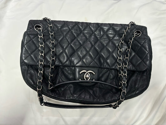 Chanel - Other - Leather - Black - (medium)