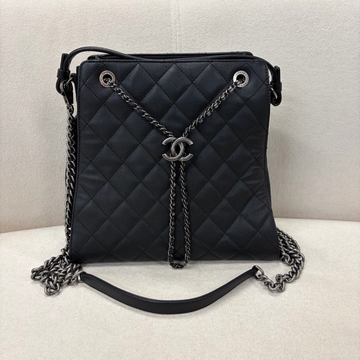 Chanel - Other - Leather - Black - (medium)