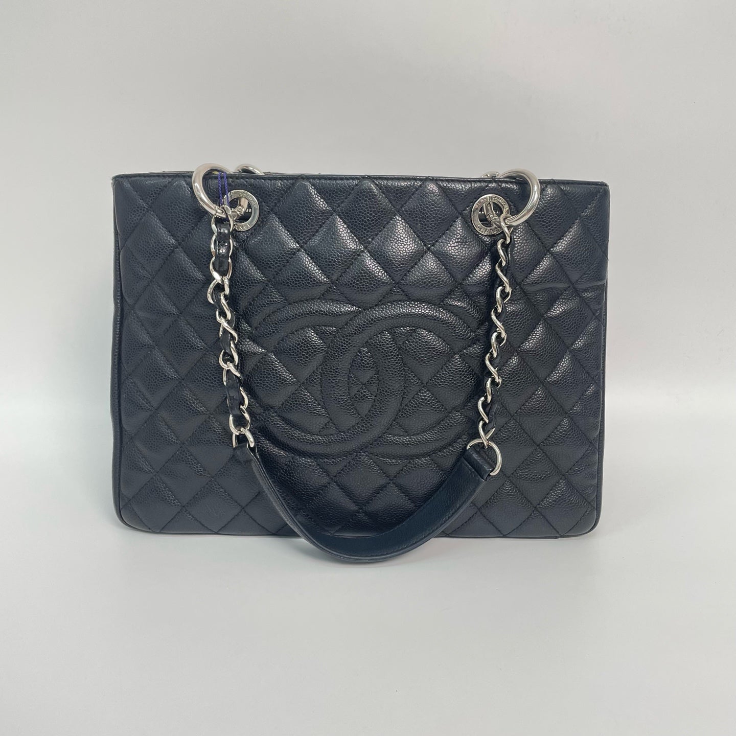 Chanel - Other - Leather - Black - (medium)