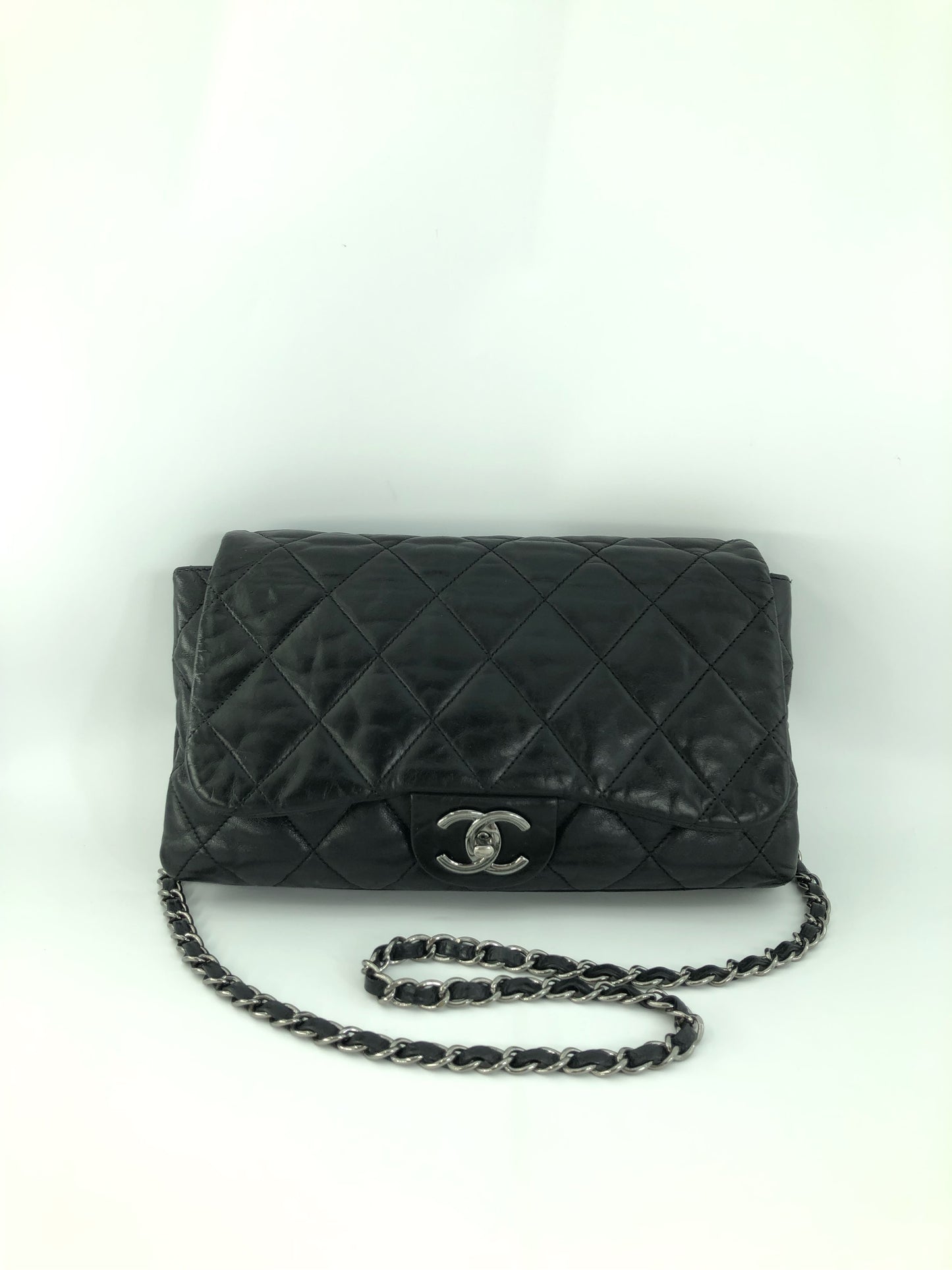 Chanel - Other - Leather - Black - (medium)