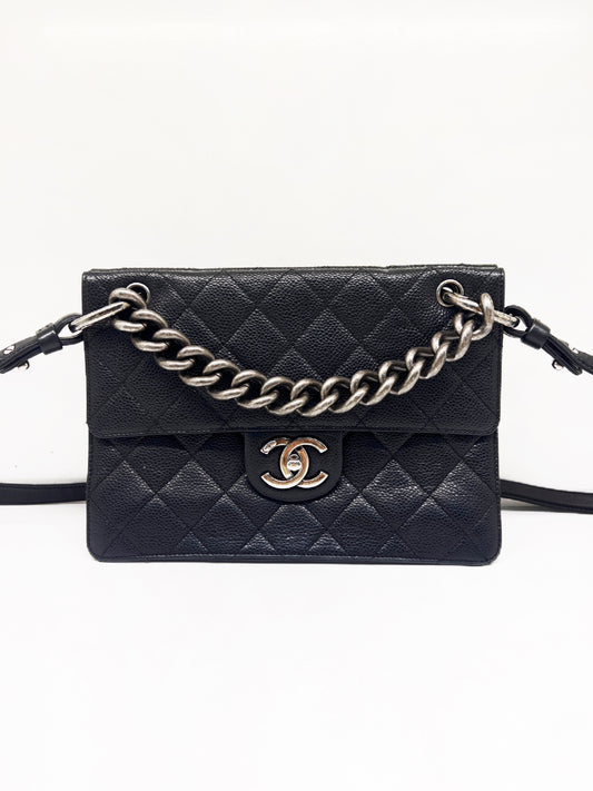 Chanel - Other - Leather - Black - (medium)