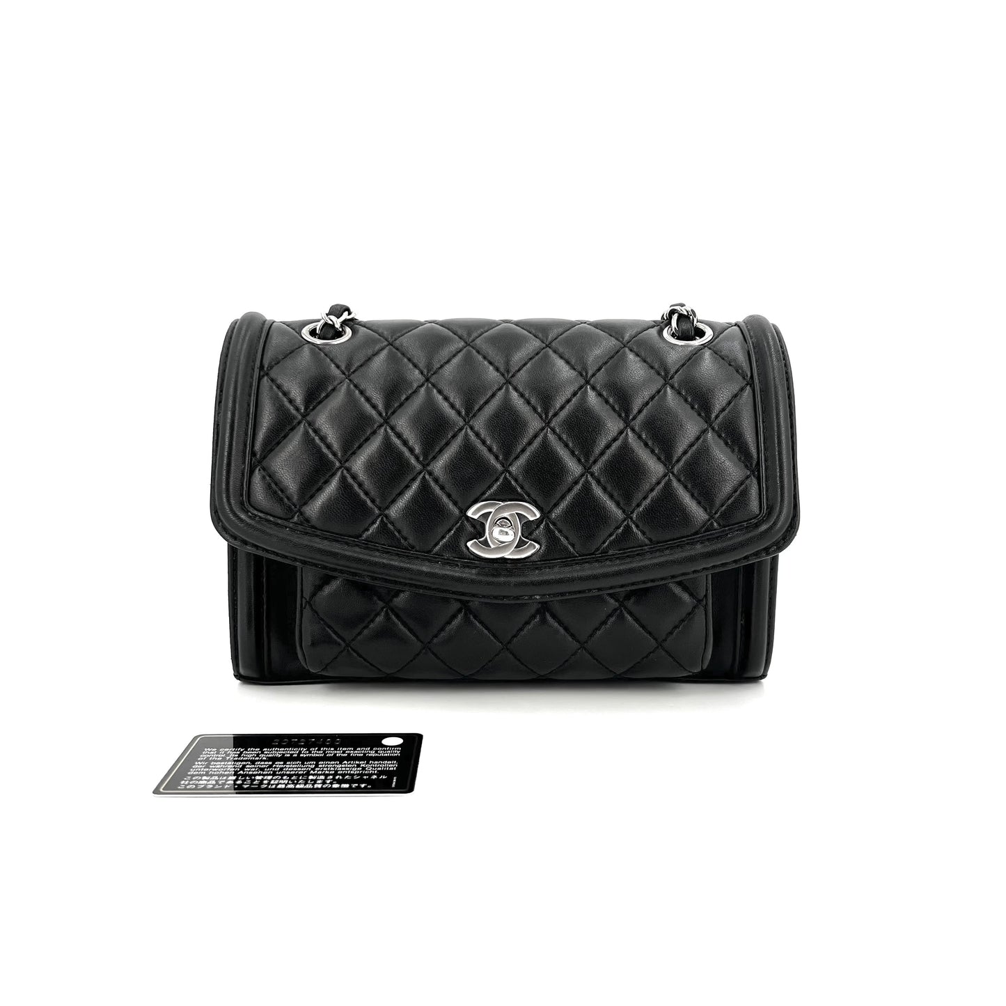 Chanel - Other - Leather - Black - (medium)