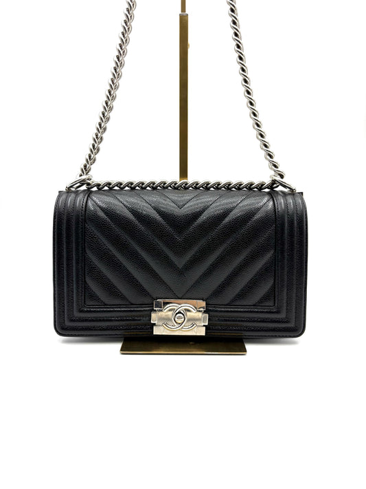 Chanel - Other - Leather - Black - (medium)