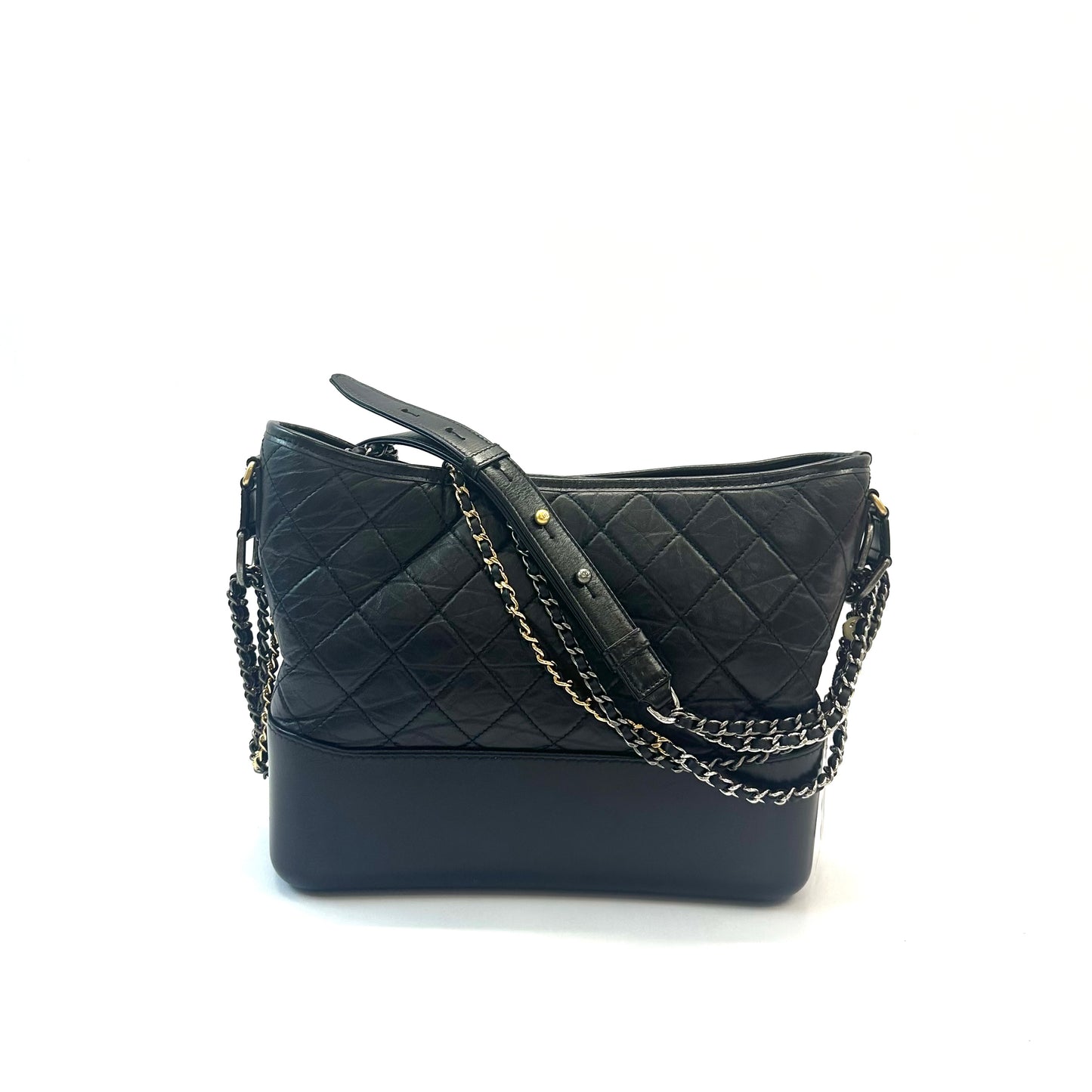 Chanel - Other - Leather - Black - (medium)