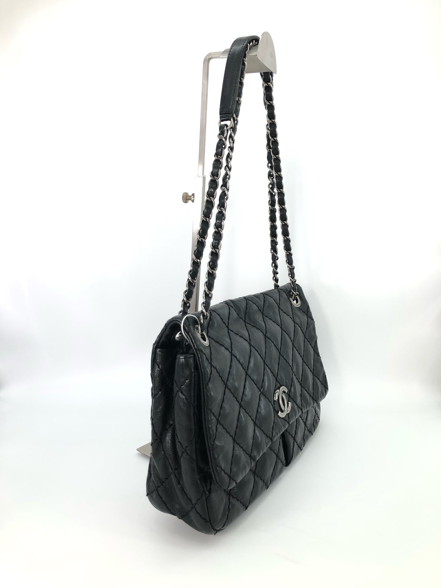 Chanel - Other - Leather - Black - (medium)